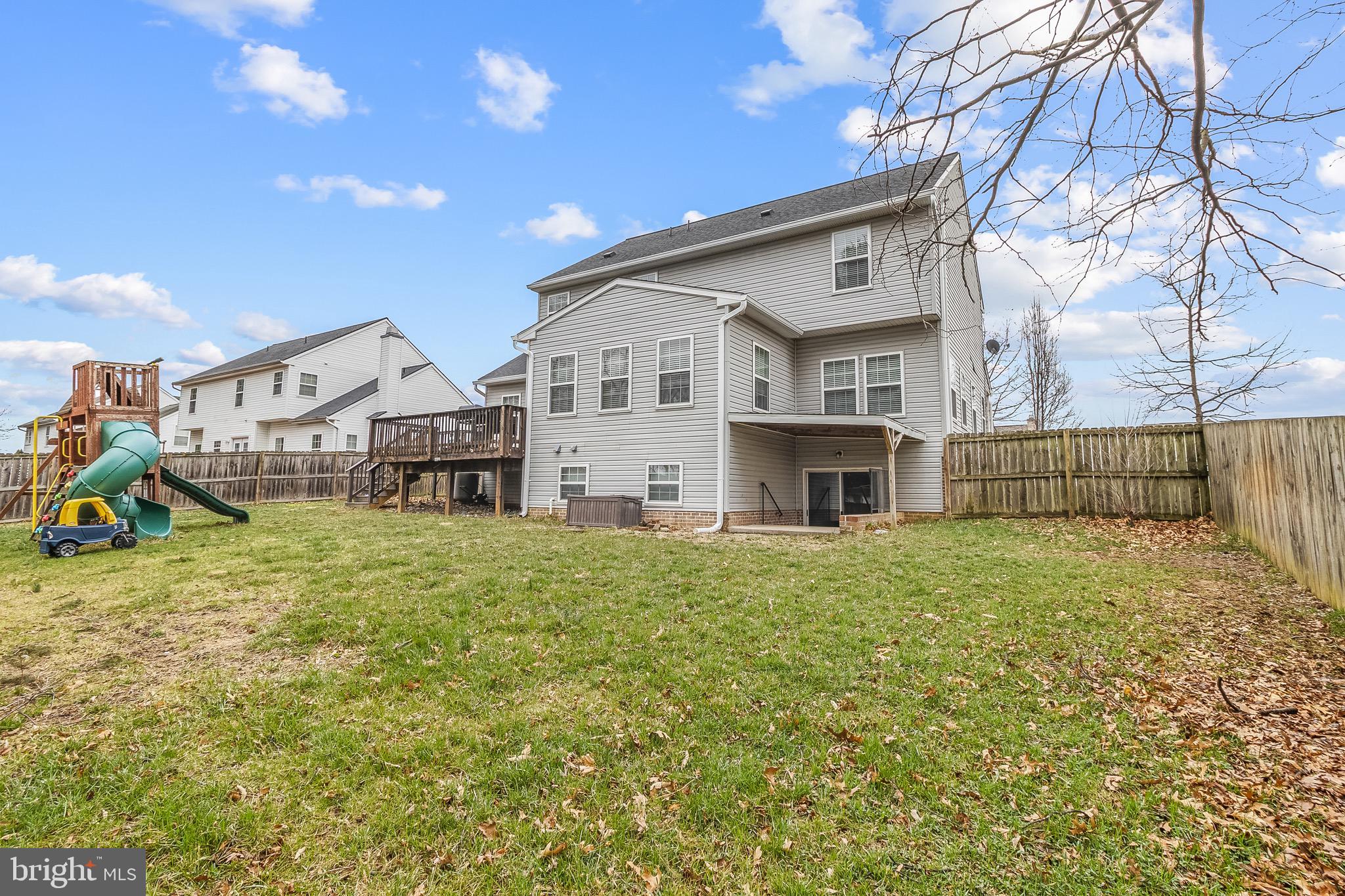 LAUREL RIDGE - Residential