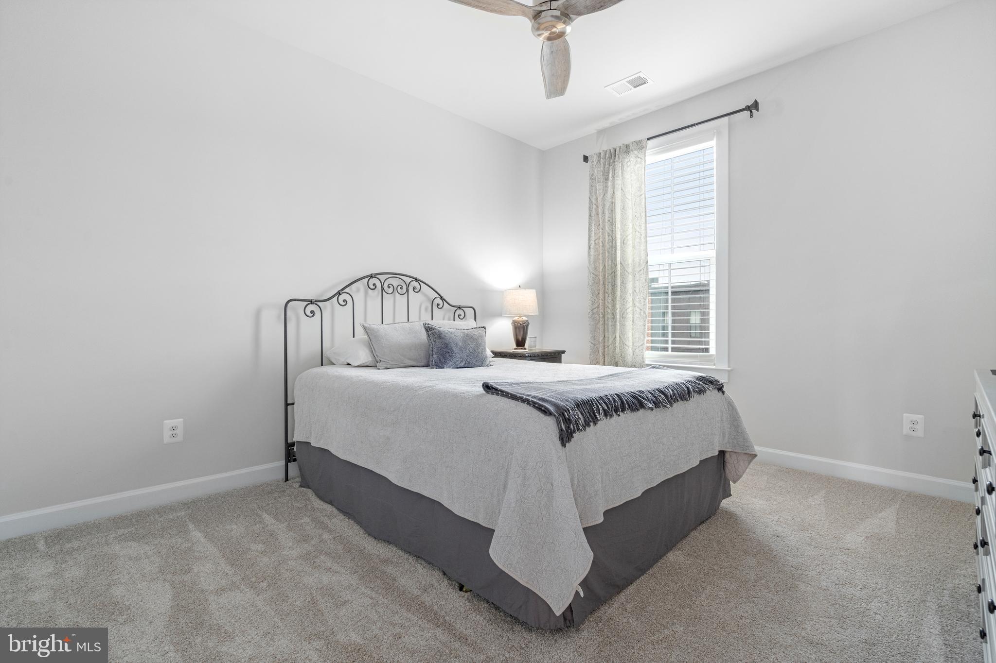 WOODLAND PARK - Residential