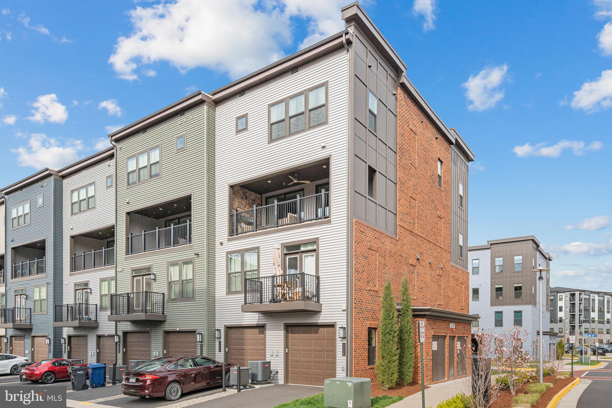 WOODLAND PARK - Residential