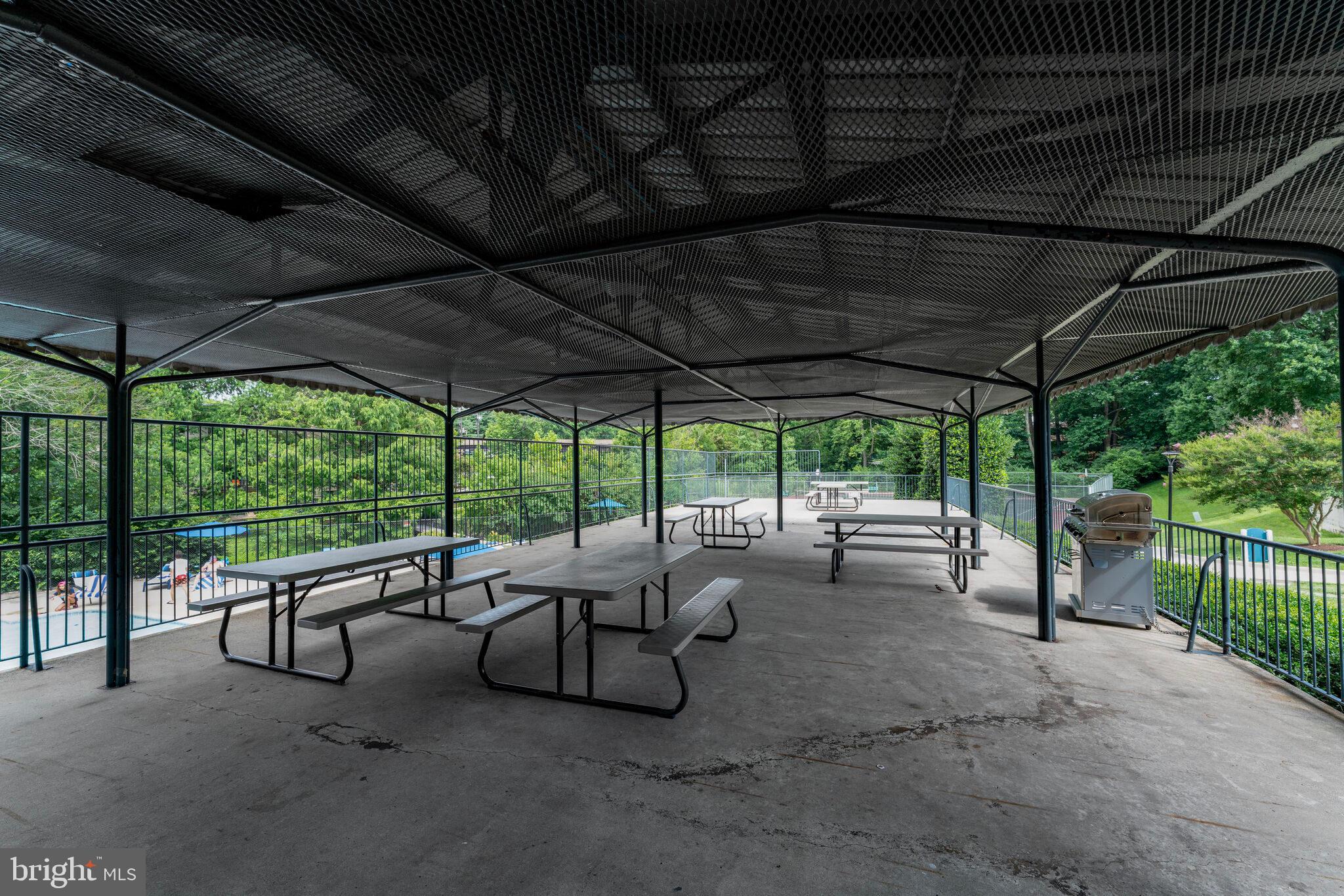 GROSVENOR PARK - Residential