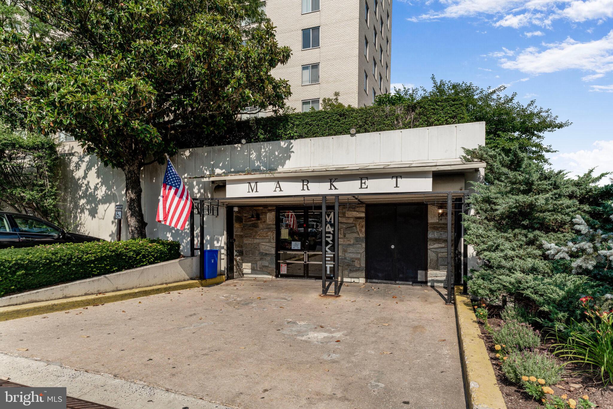 GROSVENOR PARK - Residential