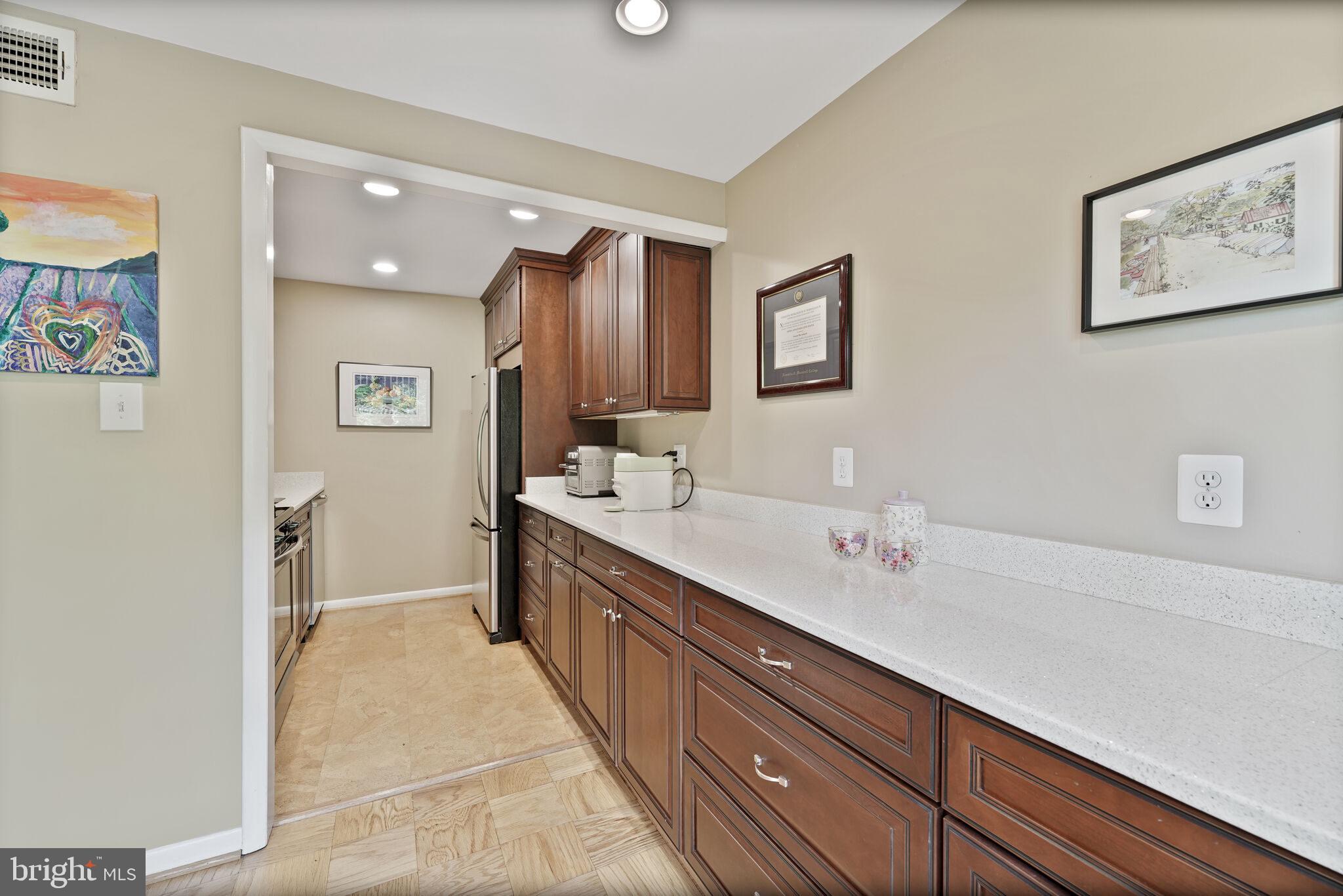 GROSVENOR PARK - Residential