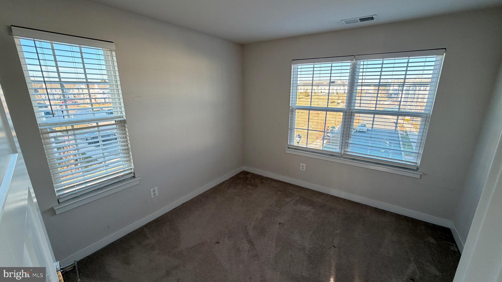 CHESTNUT HILL PRESERVES - Residential