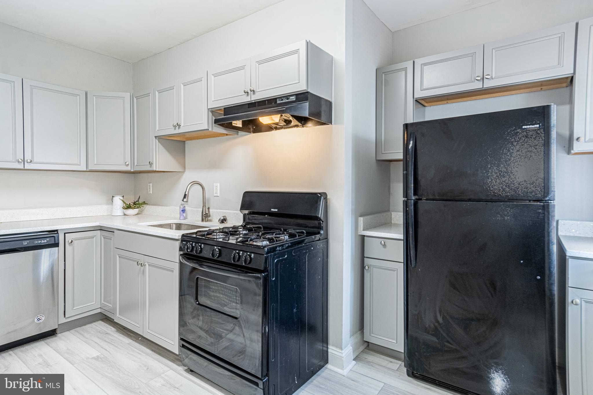 WAVERLY - Residential