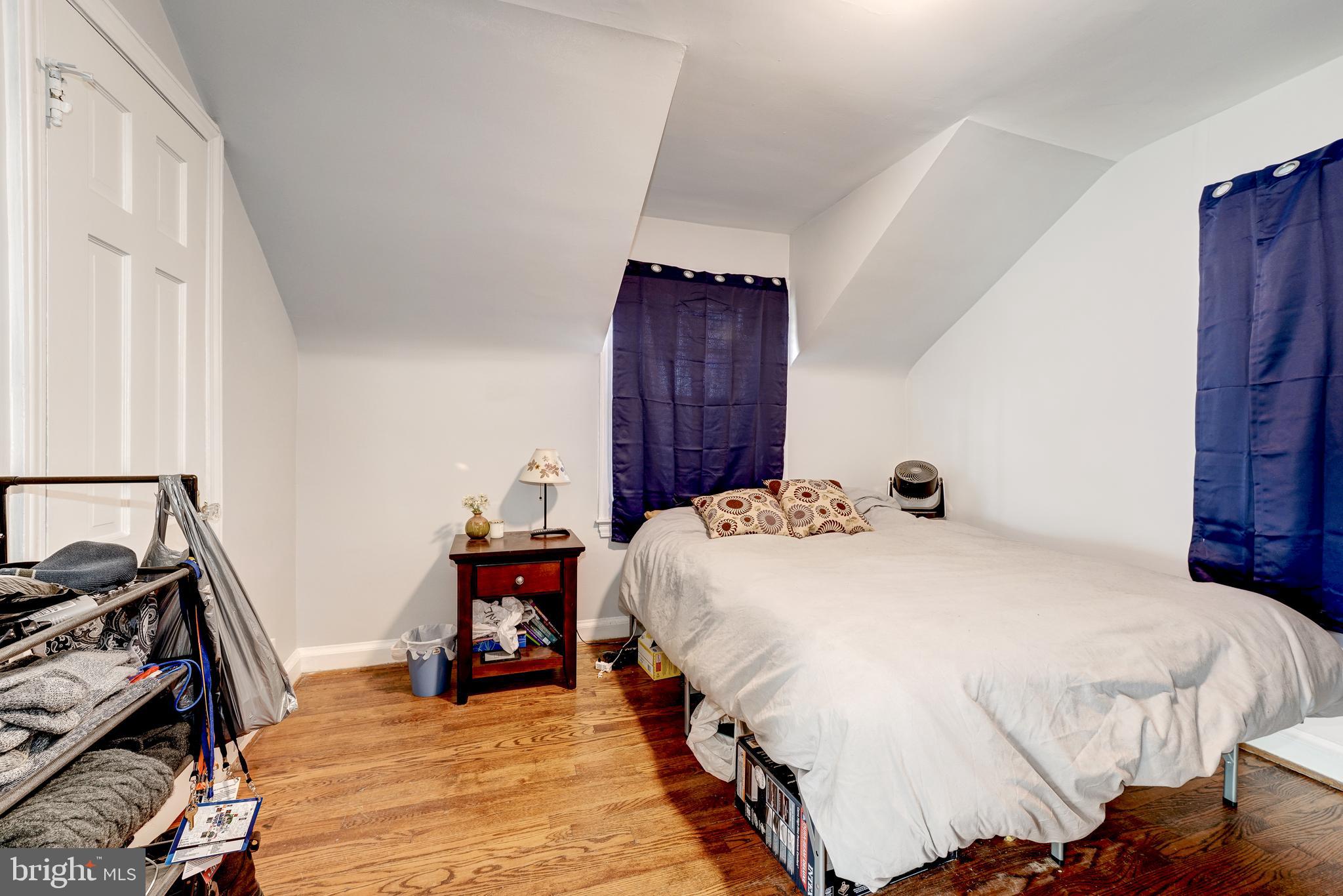 BRANDON VILLAGE - Residential Lease