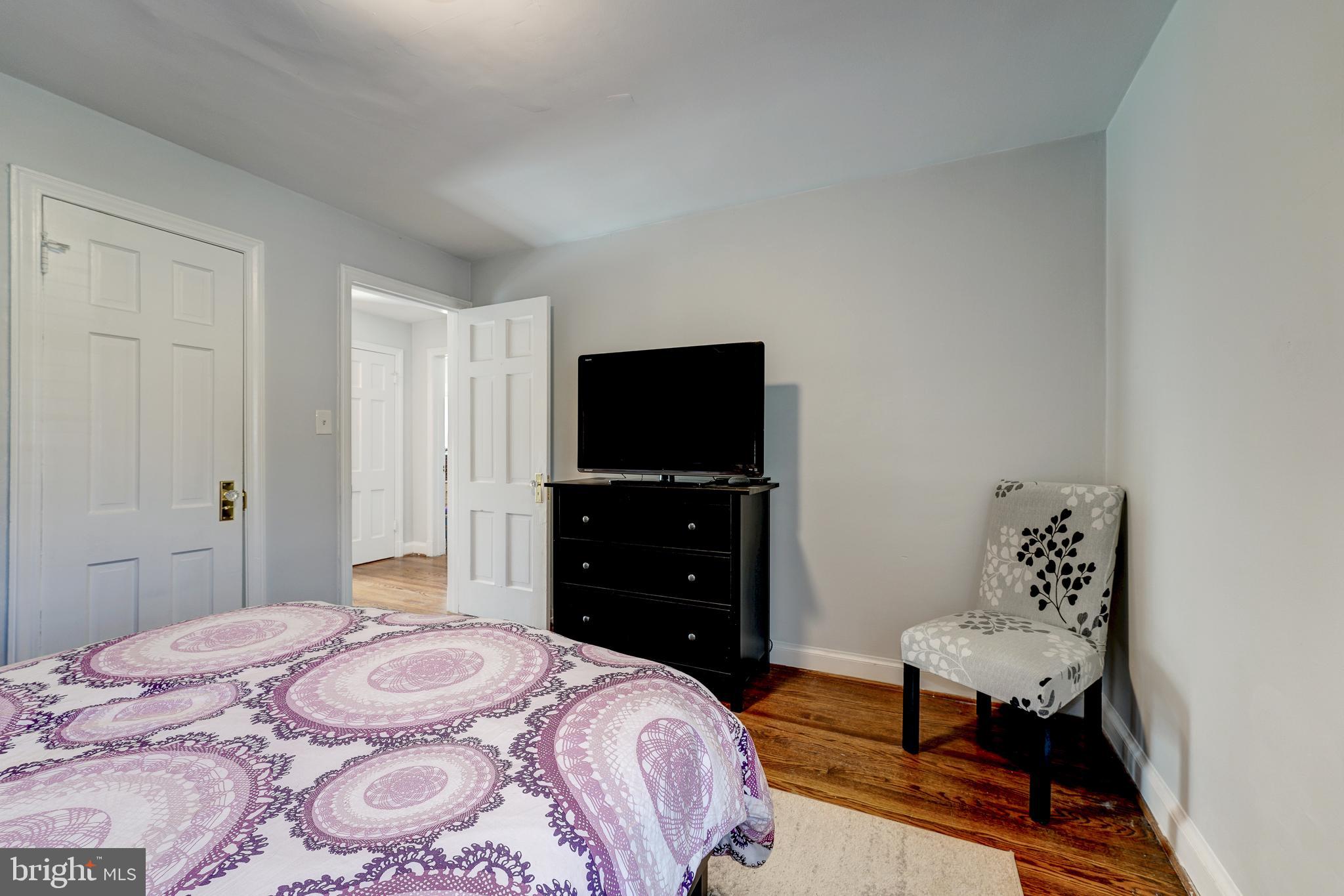 BRANDON VILLAGE - Residential Lease