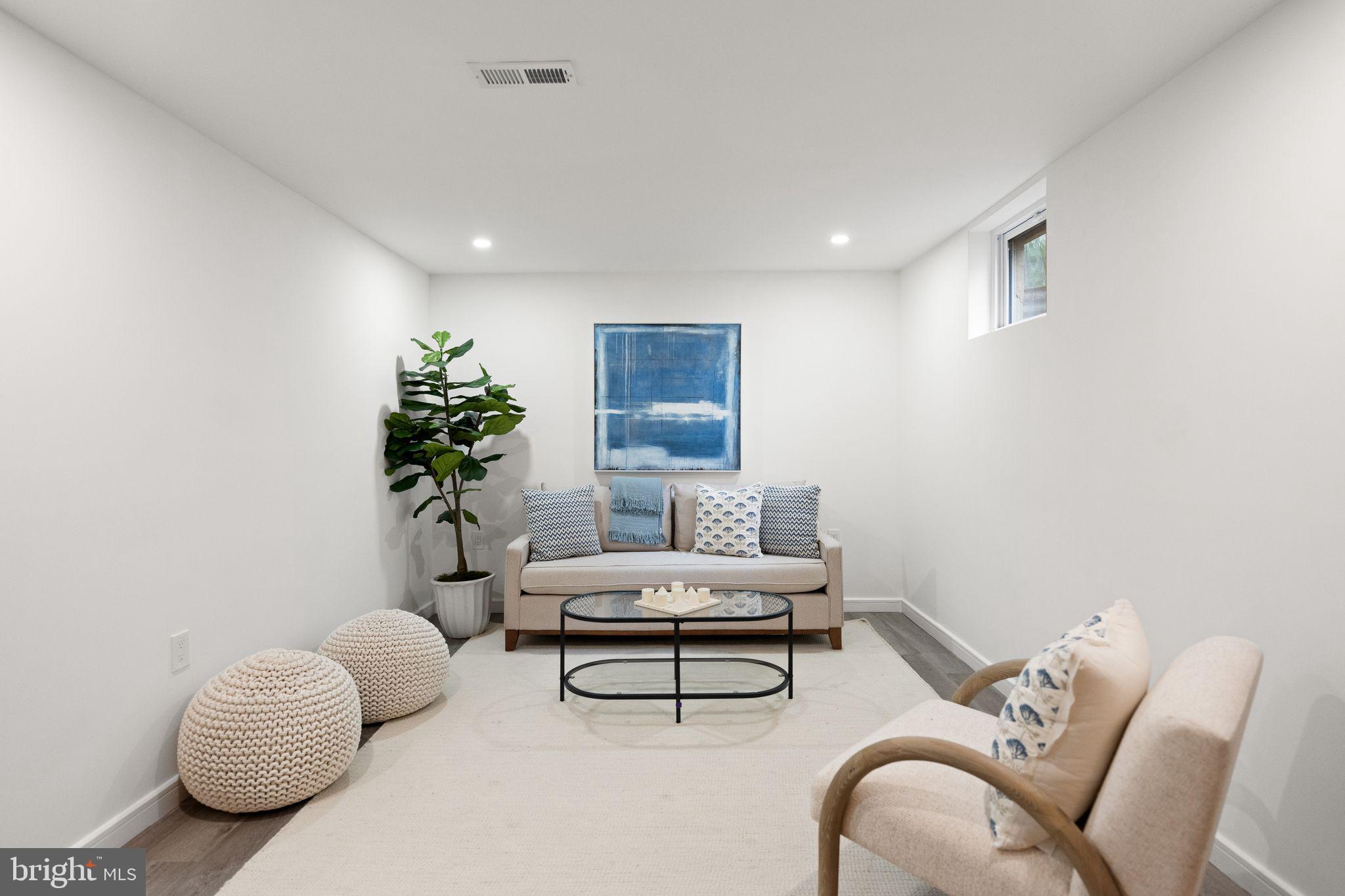 FAIRIDGE - Residential