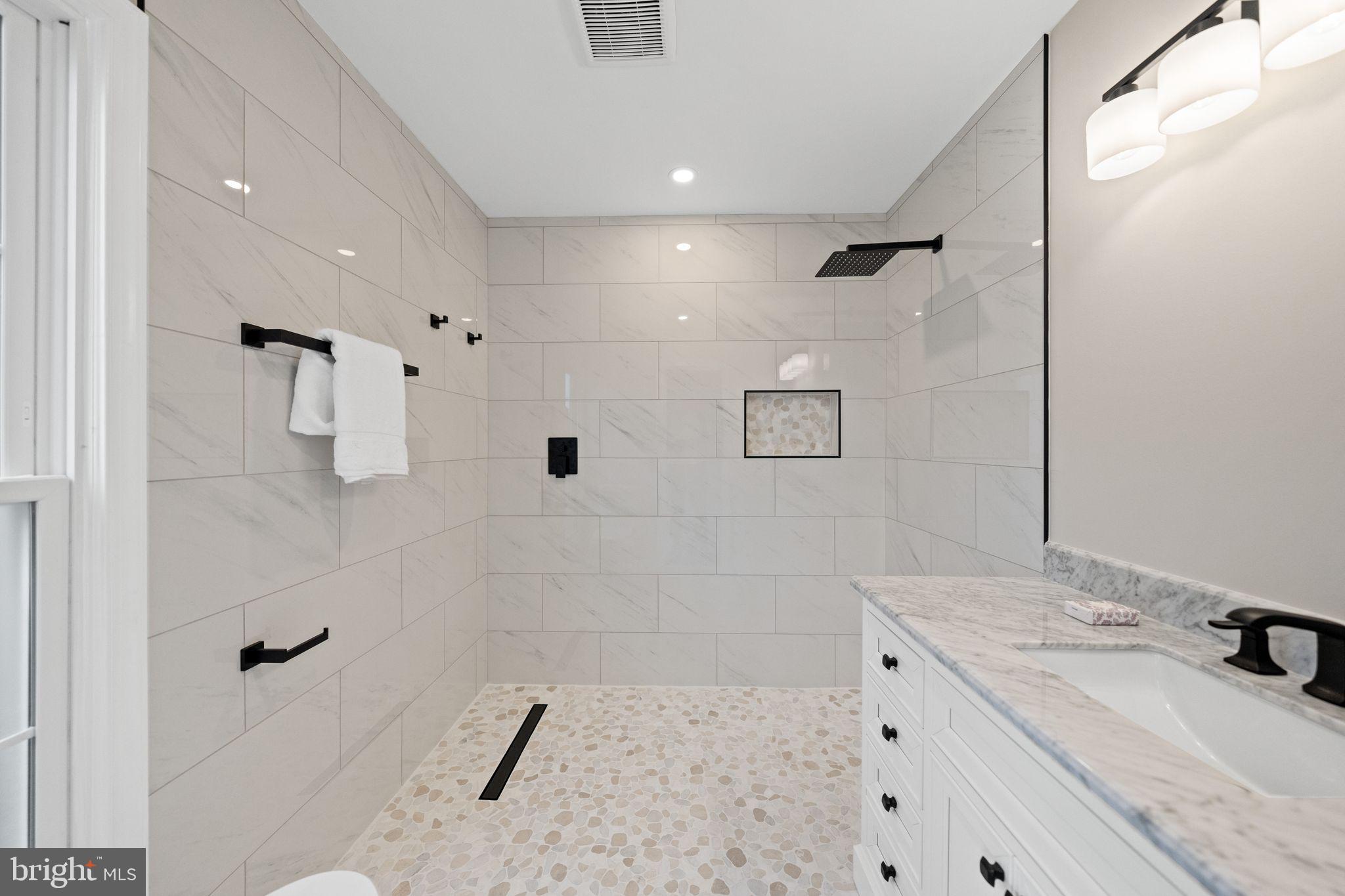 FAIRIDGE - Residential