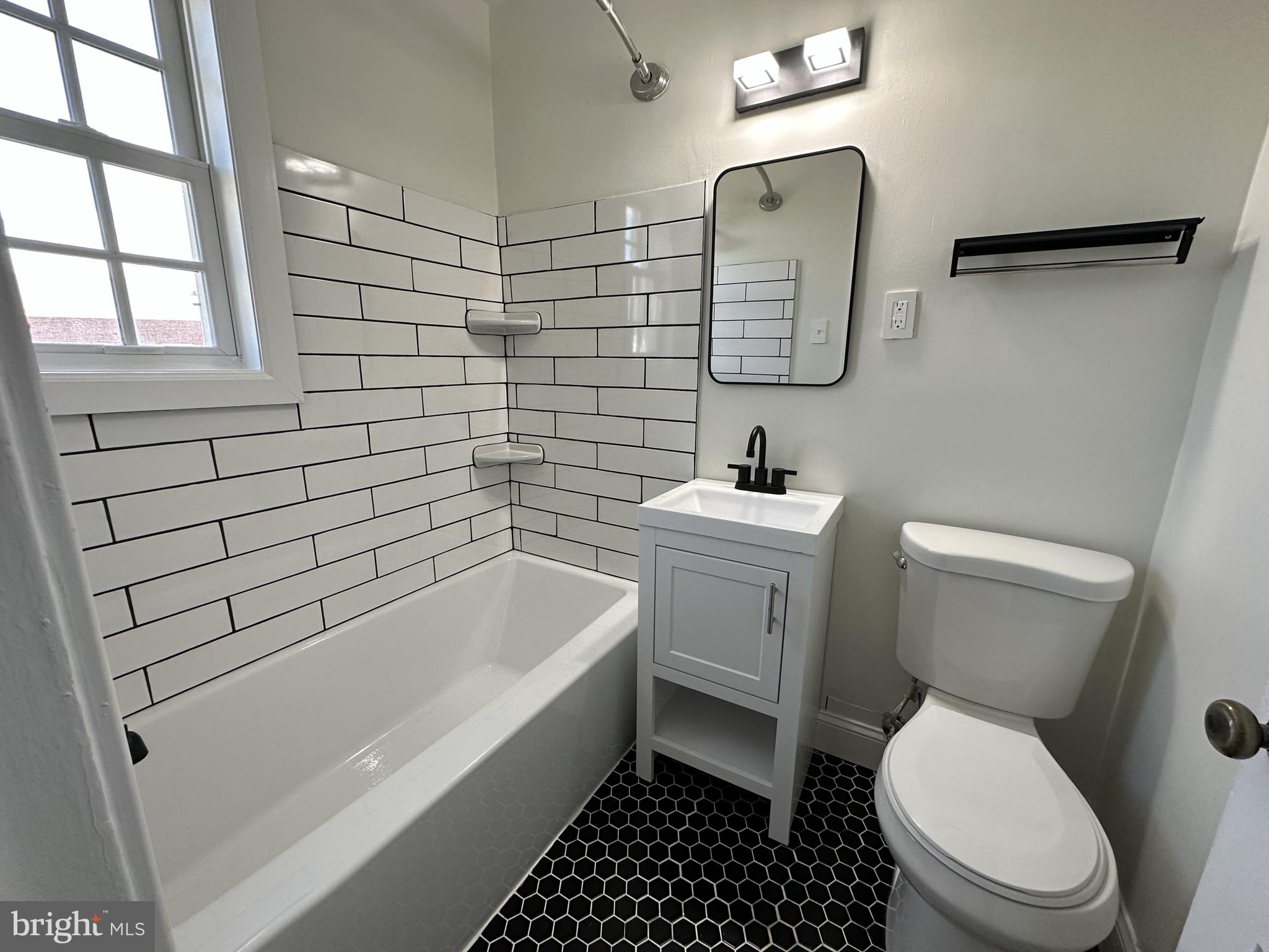 POTOWMACK CROSSING - Residential