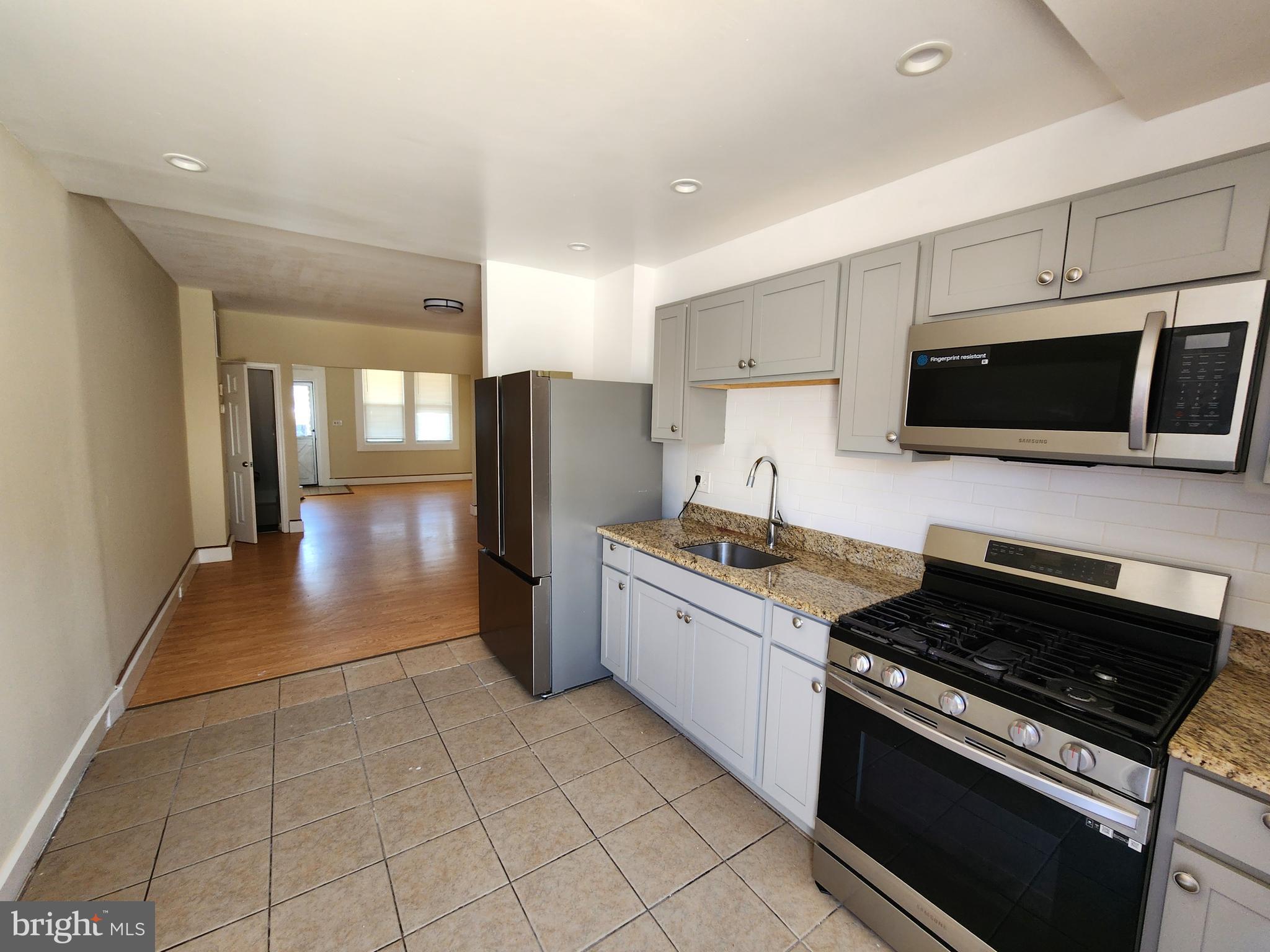 BELAIR-EDISON - Residential