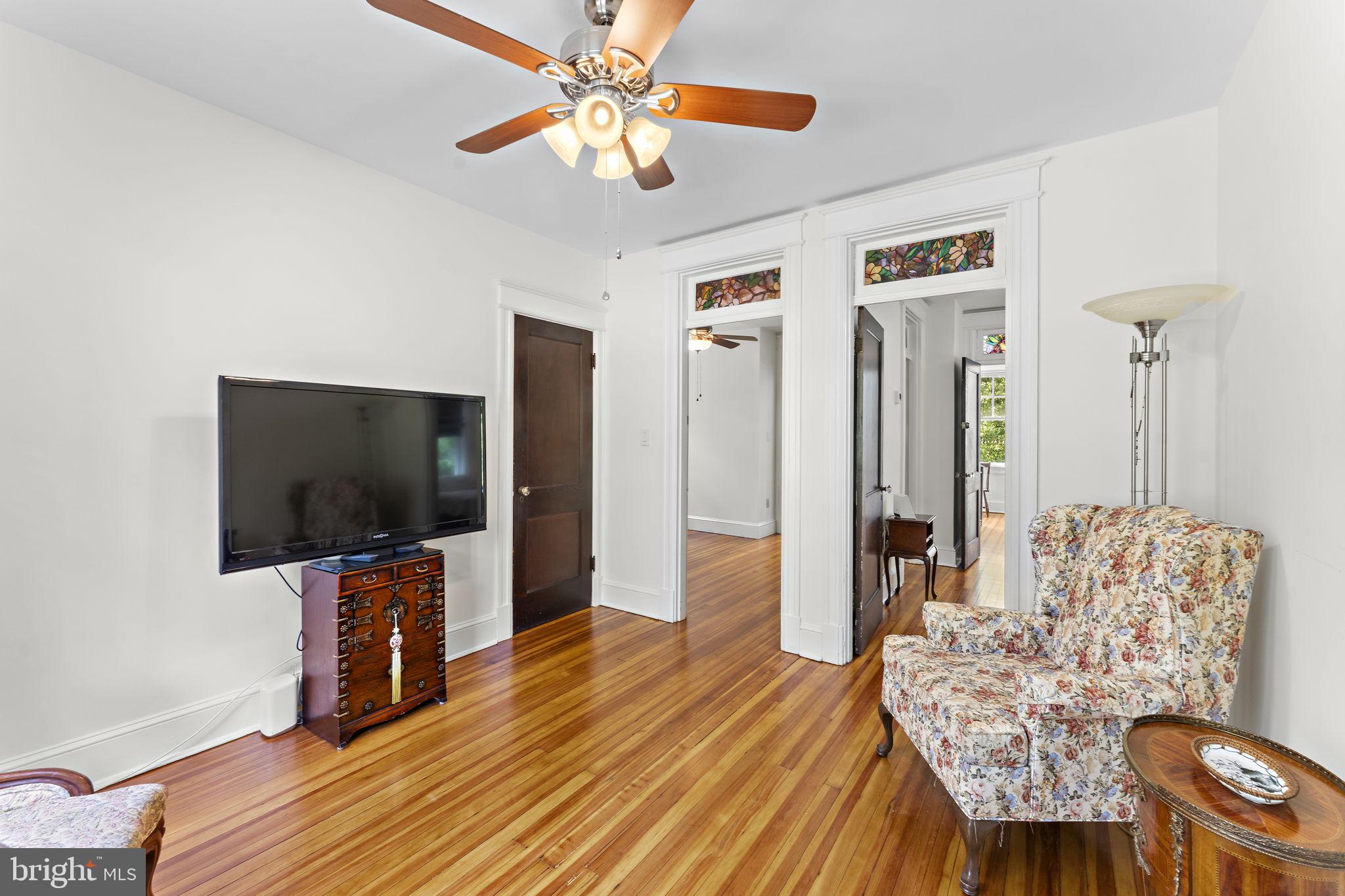 CHEVY CHASE - Residential