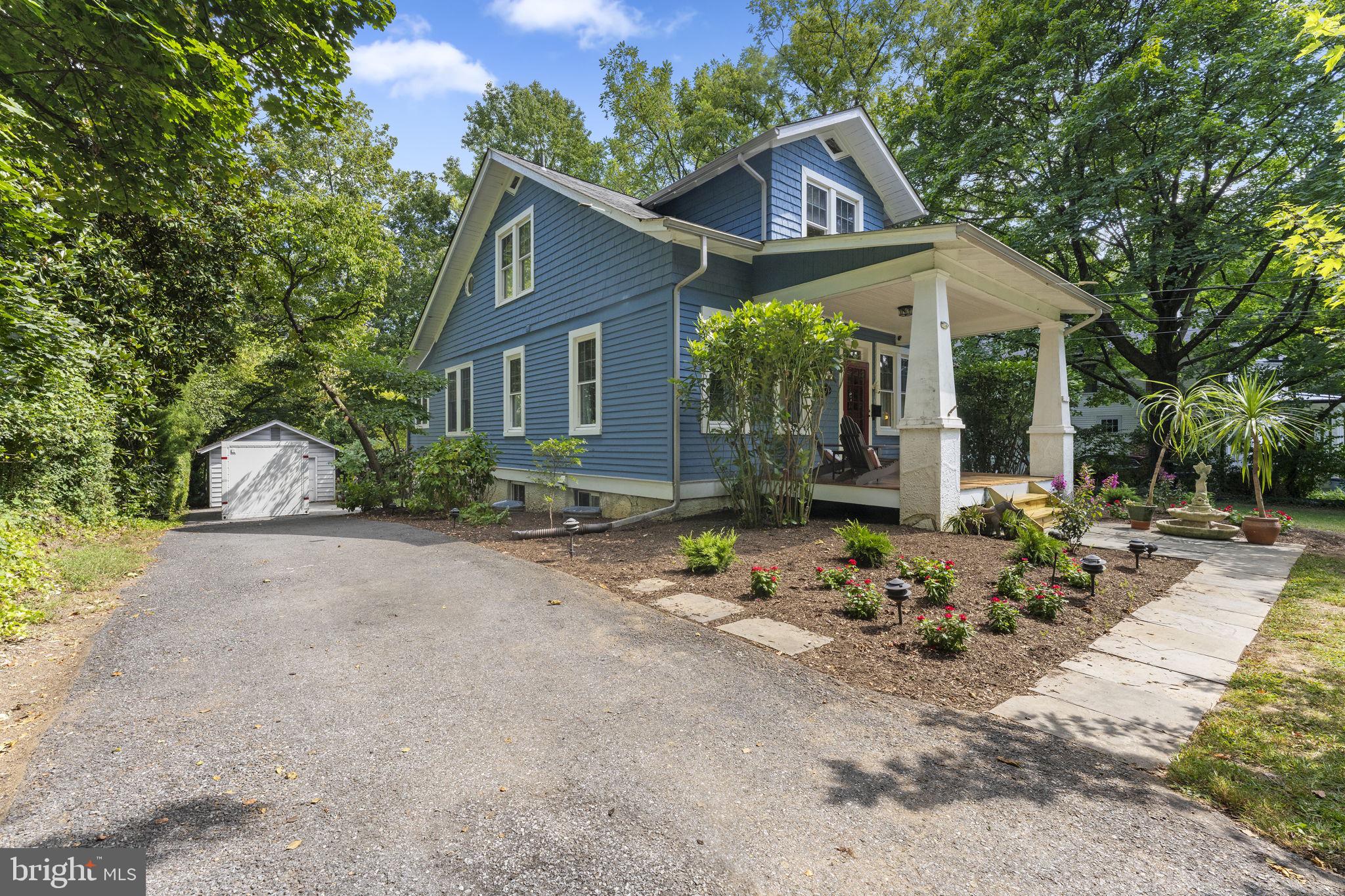 CHEVY CHASE - Residential