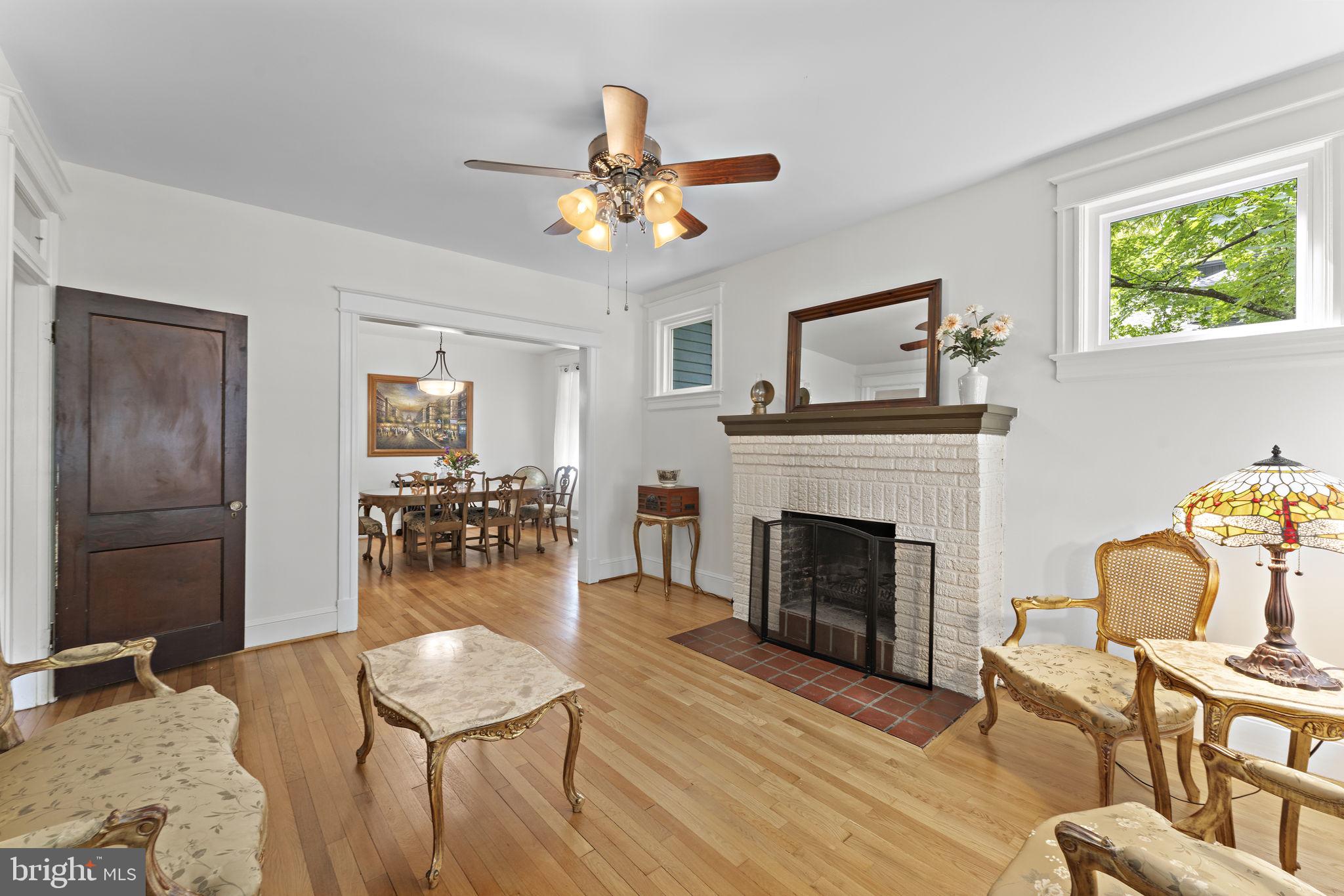 CHEVY CHASE - Residential