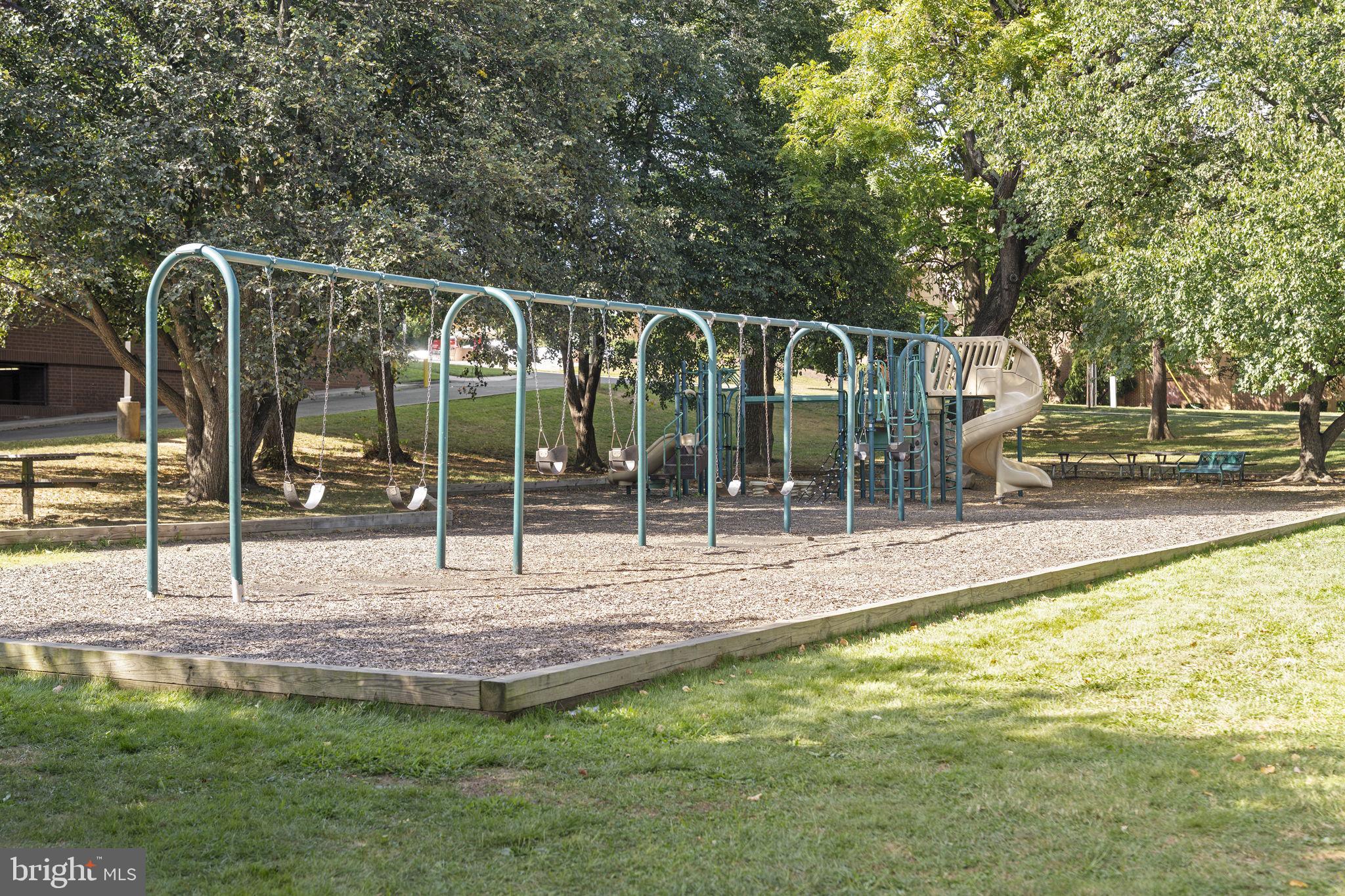 CHEVY CHASE - Residential