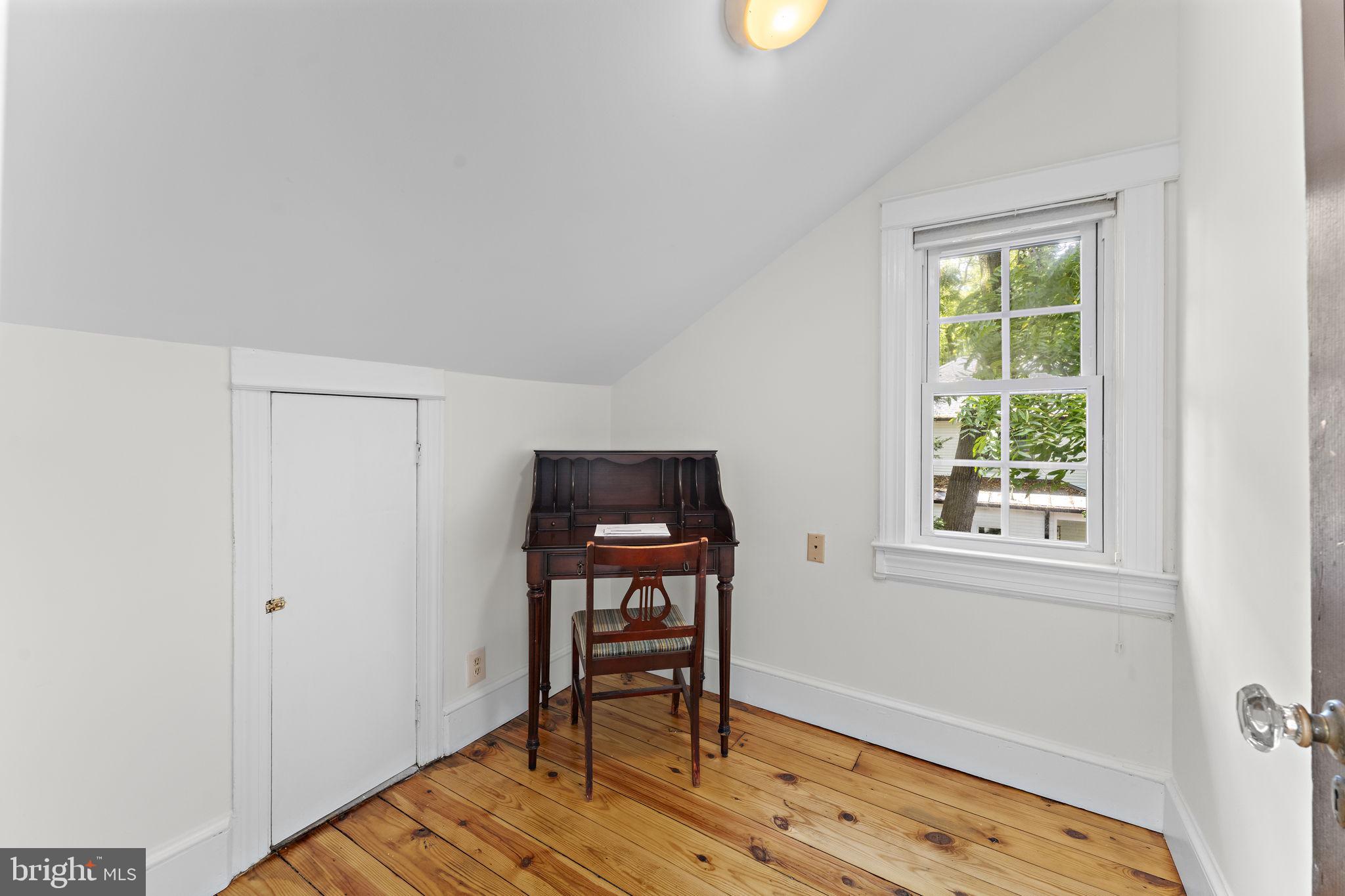 CHEVY CHASE - Residential