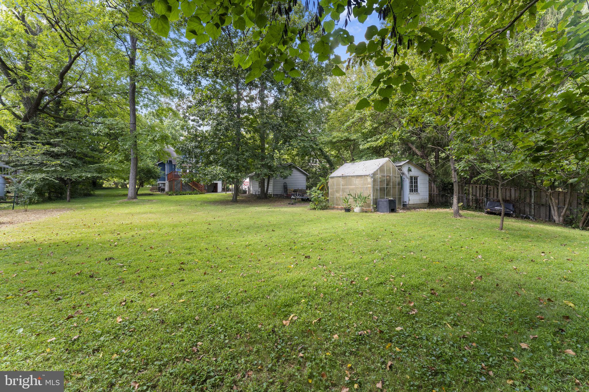 CHEVY CHASE - Residential