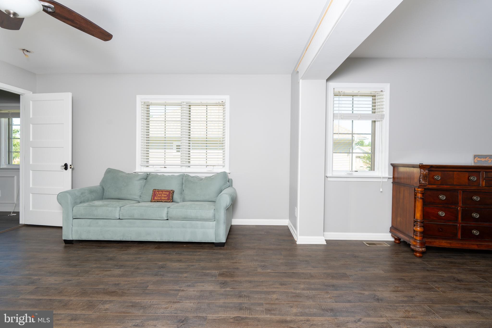 WEATHERSTONE - Residential