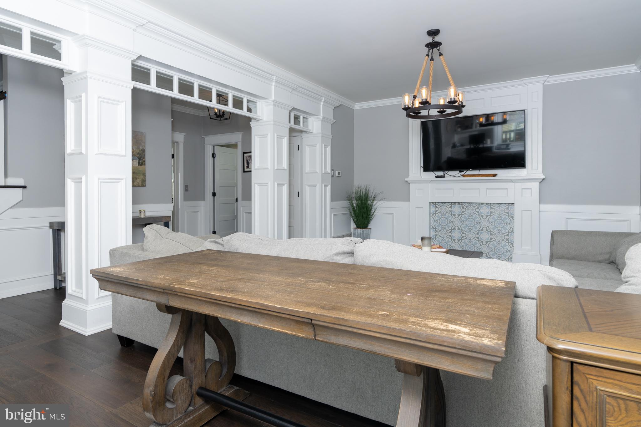 WEATHERSTONE - Residential