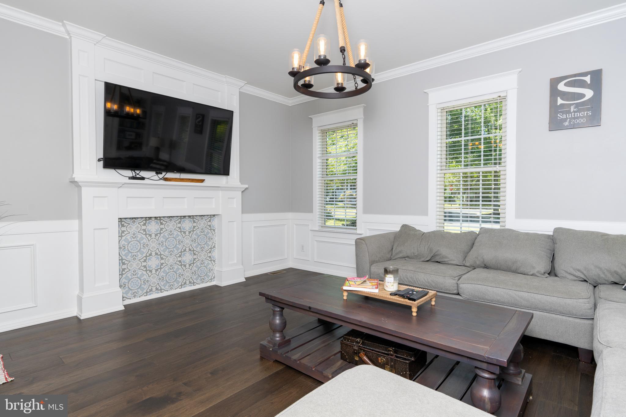 WEATHERSTONE - Residential