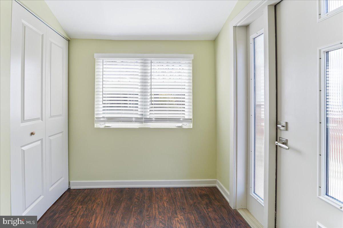 PAOLI GARDENS - Residential