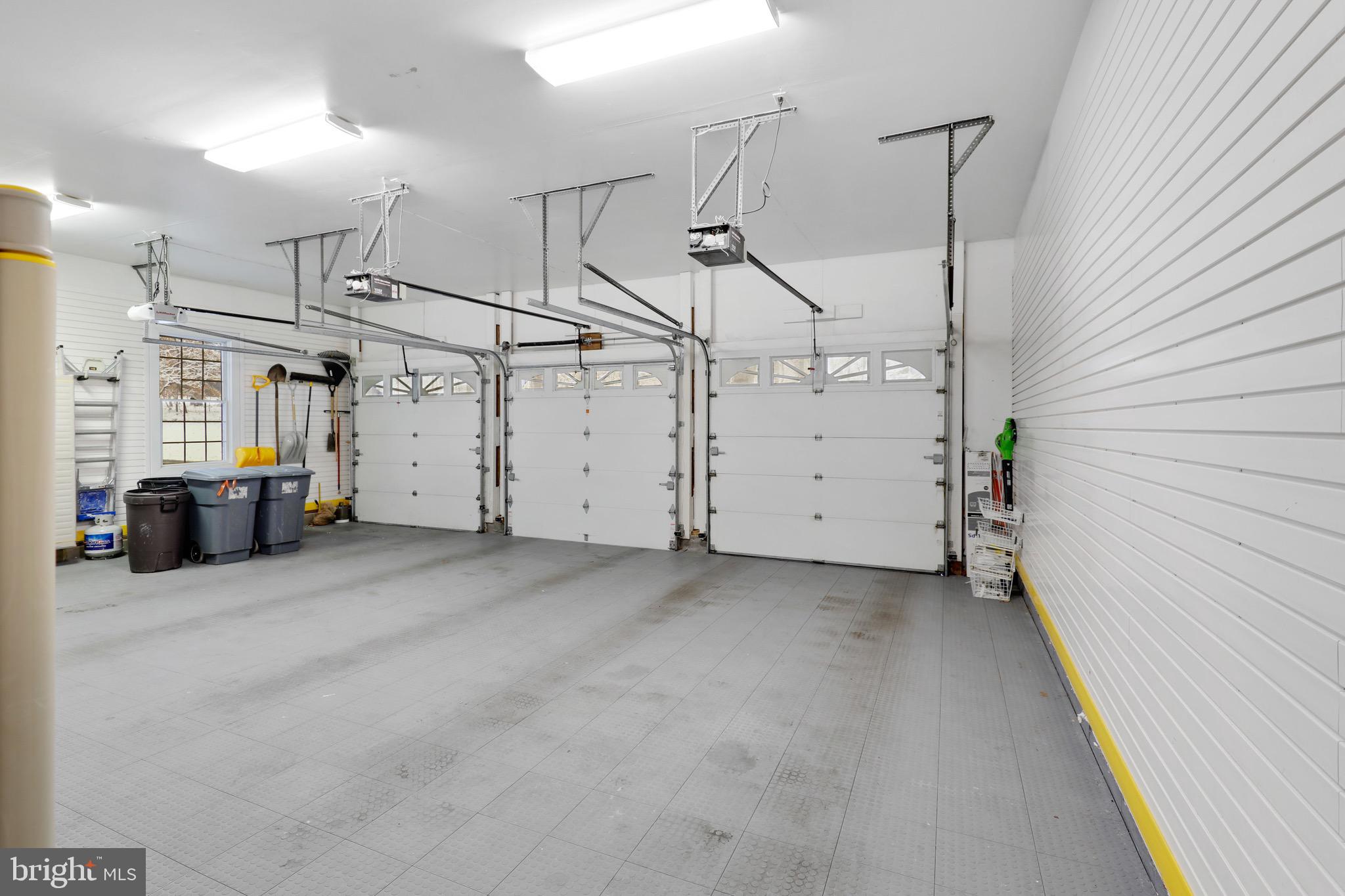 CAVES FOREST ESTATES - Residential