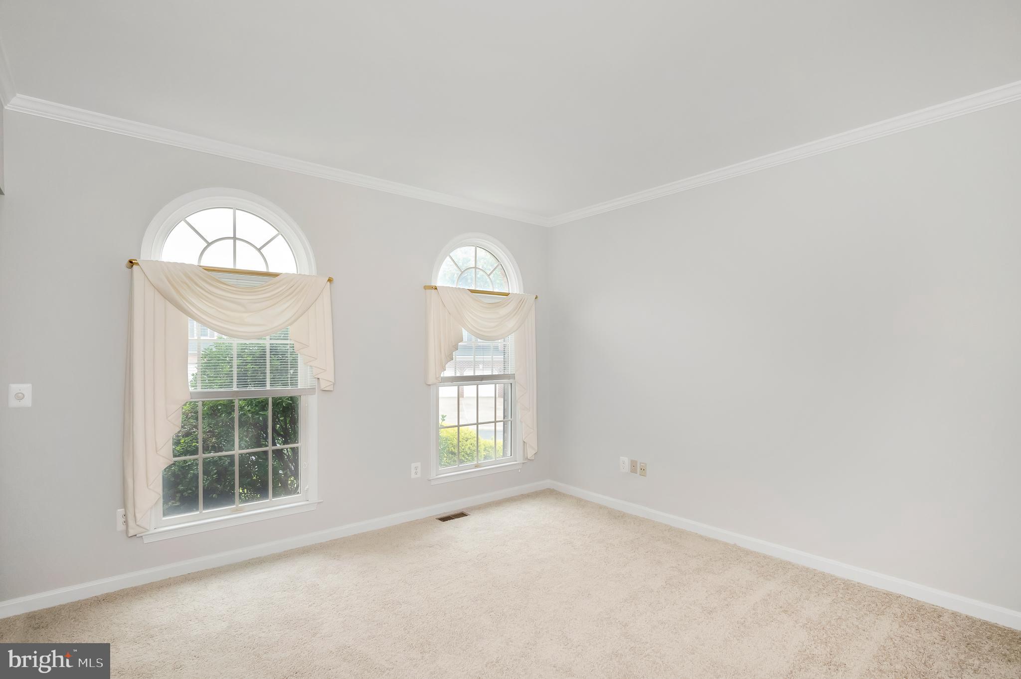 NORTH FOREST - Residential