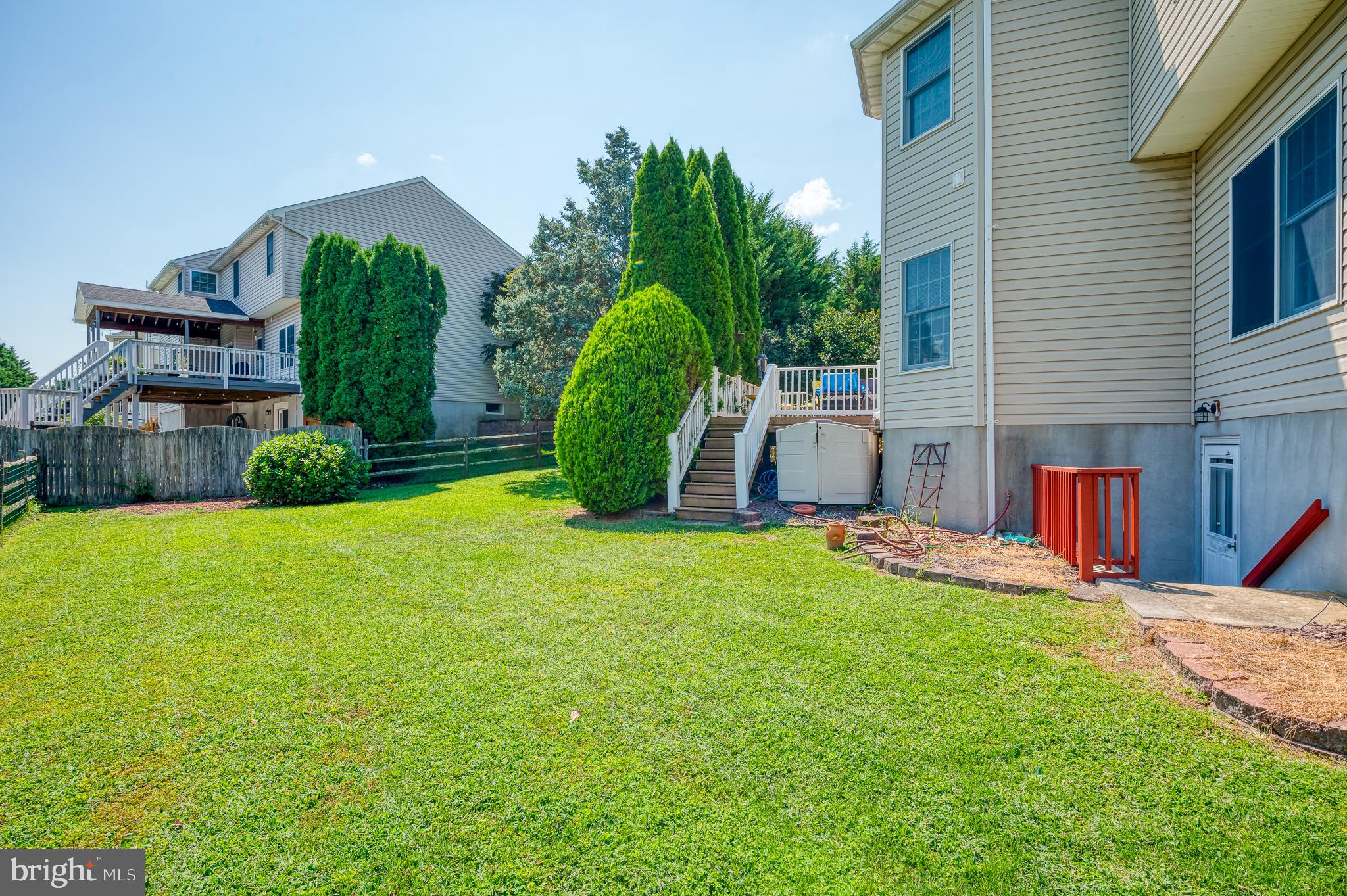 NORTH FOREST - Residential