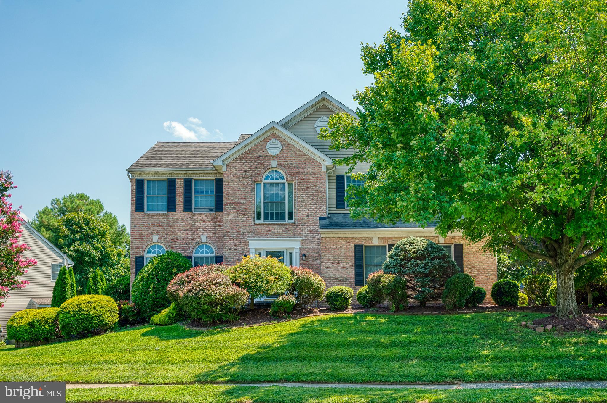 NORTH FOREST - Residential