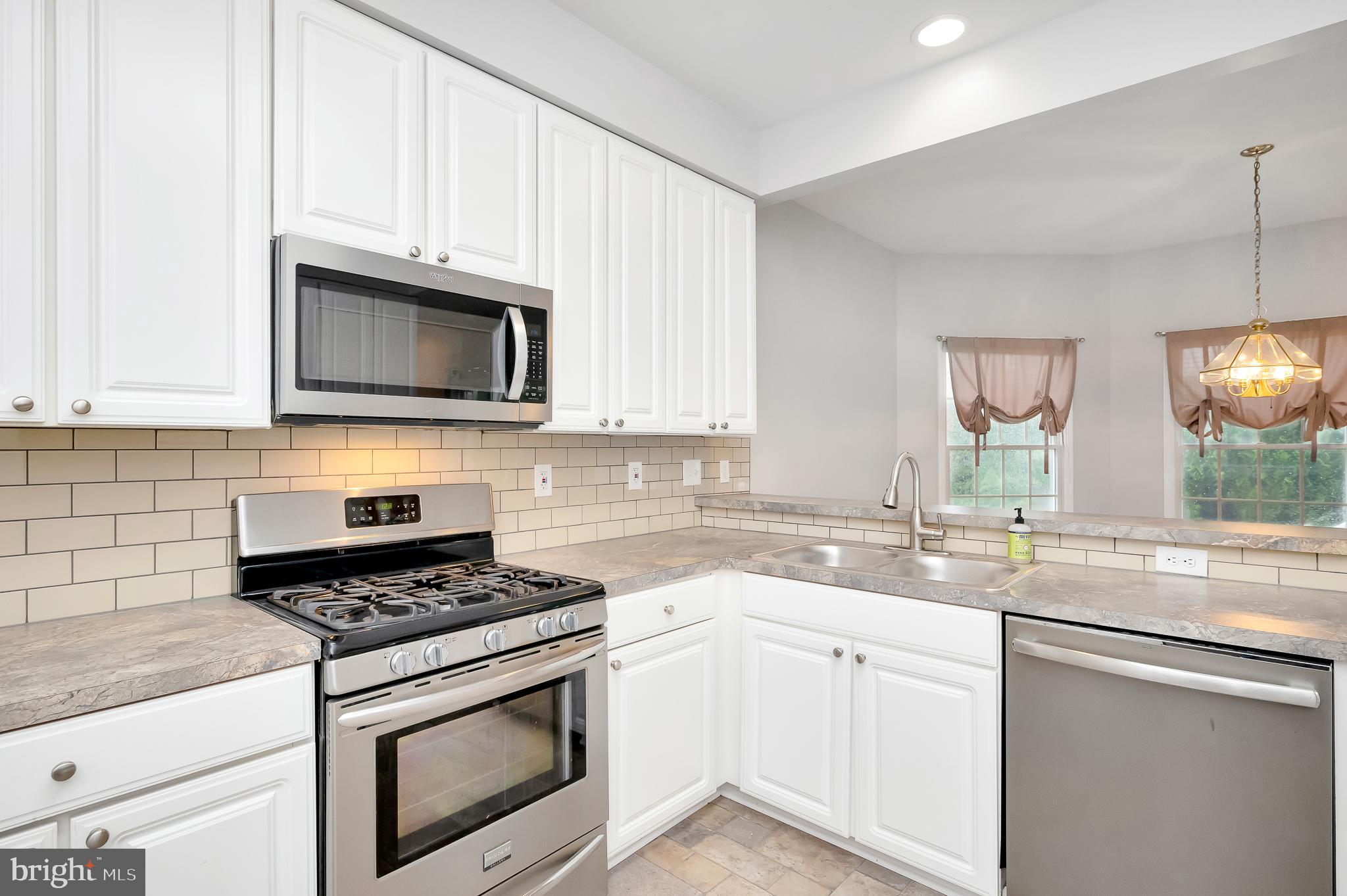 NORTH FOREST - Residential