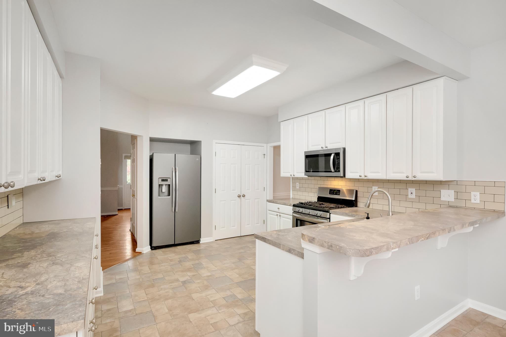 NORTH FOREST - Residential