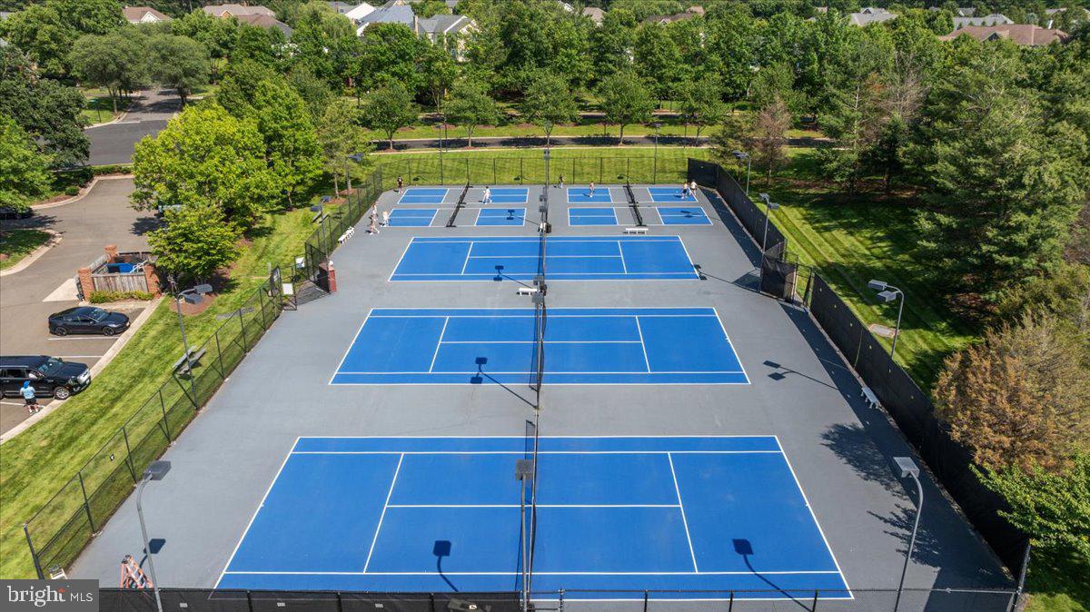 DOMINION VALLEY COUNTRY CLUB - Residential