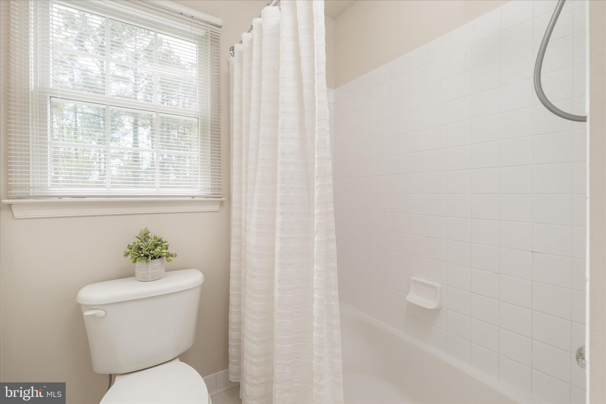 DOMINION VALLEY COUNTRY CLUB - Residential