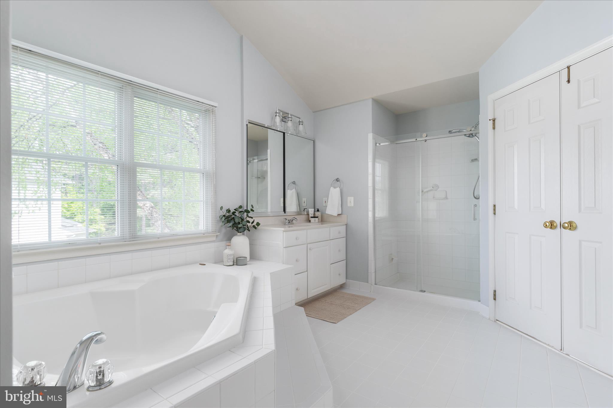 DOMINION VALLEY COUNTRY CLUB - Residential