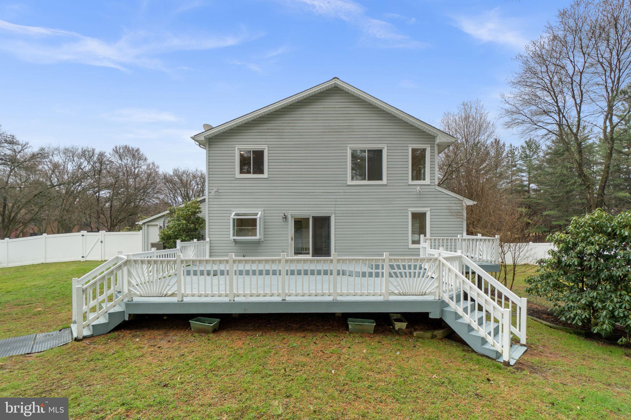 DORSET HILLS - Residential