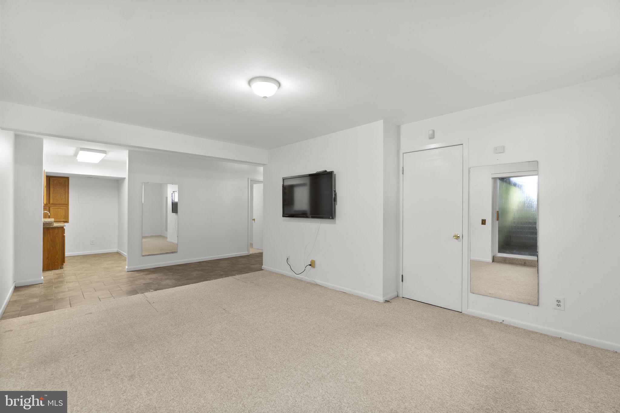 DORSET HILLS - Residential