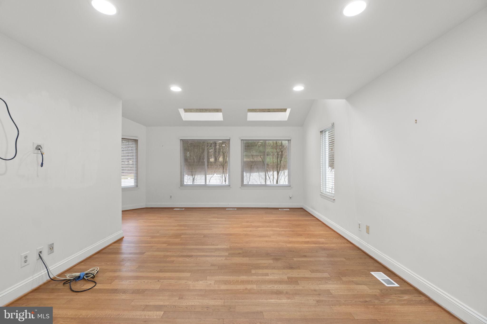 DORSET HILLS - Residential