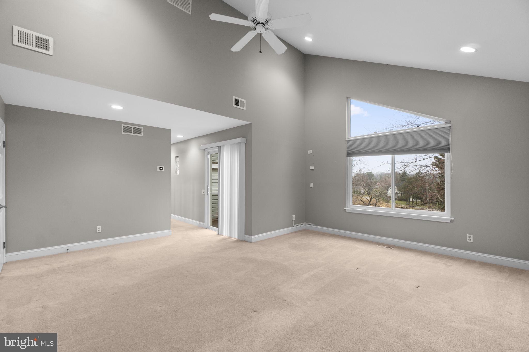 DORSET HILLS - Residential