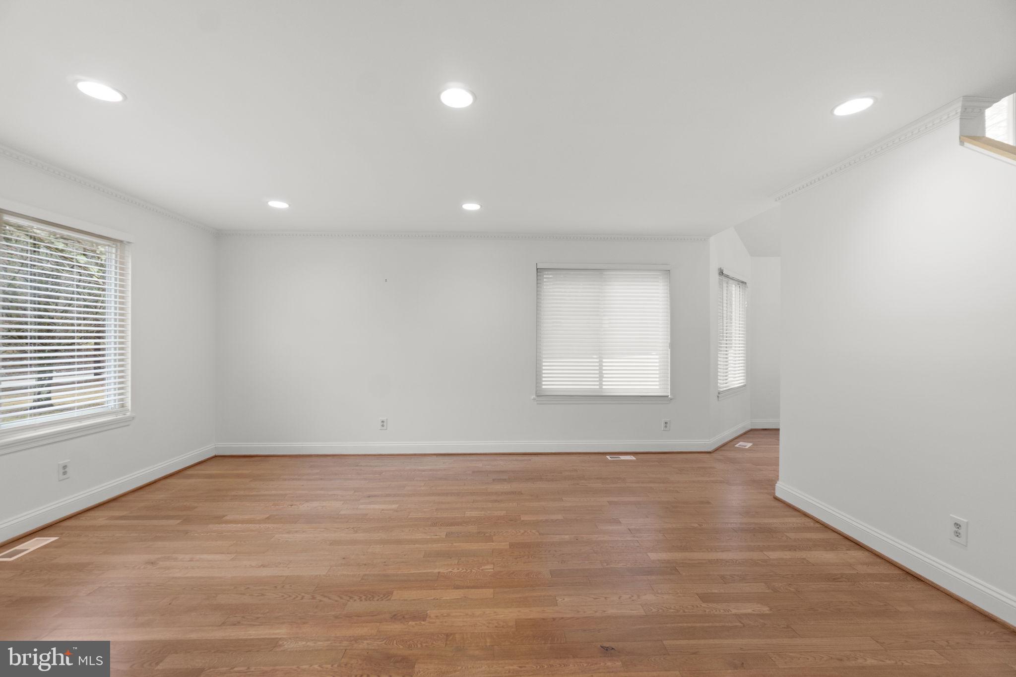 DORSET HILLS - Residential