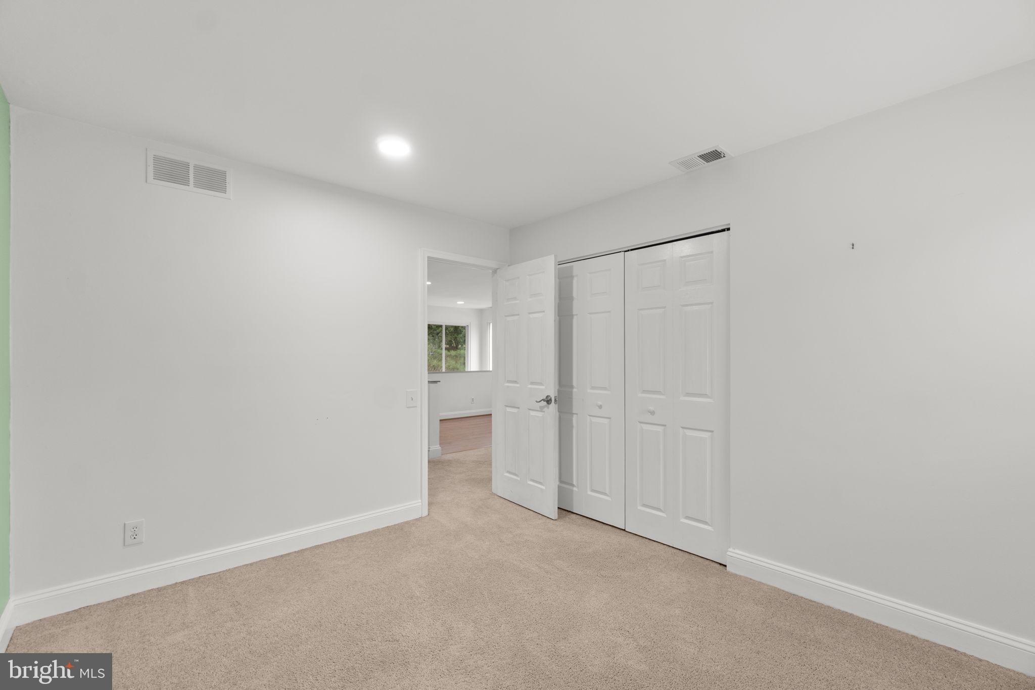 DORSET HILLS - Residential