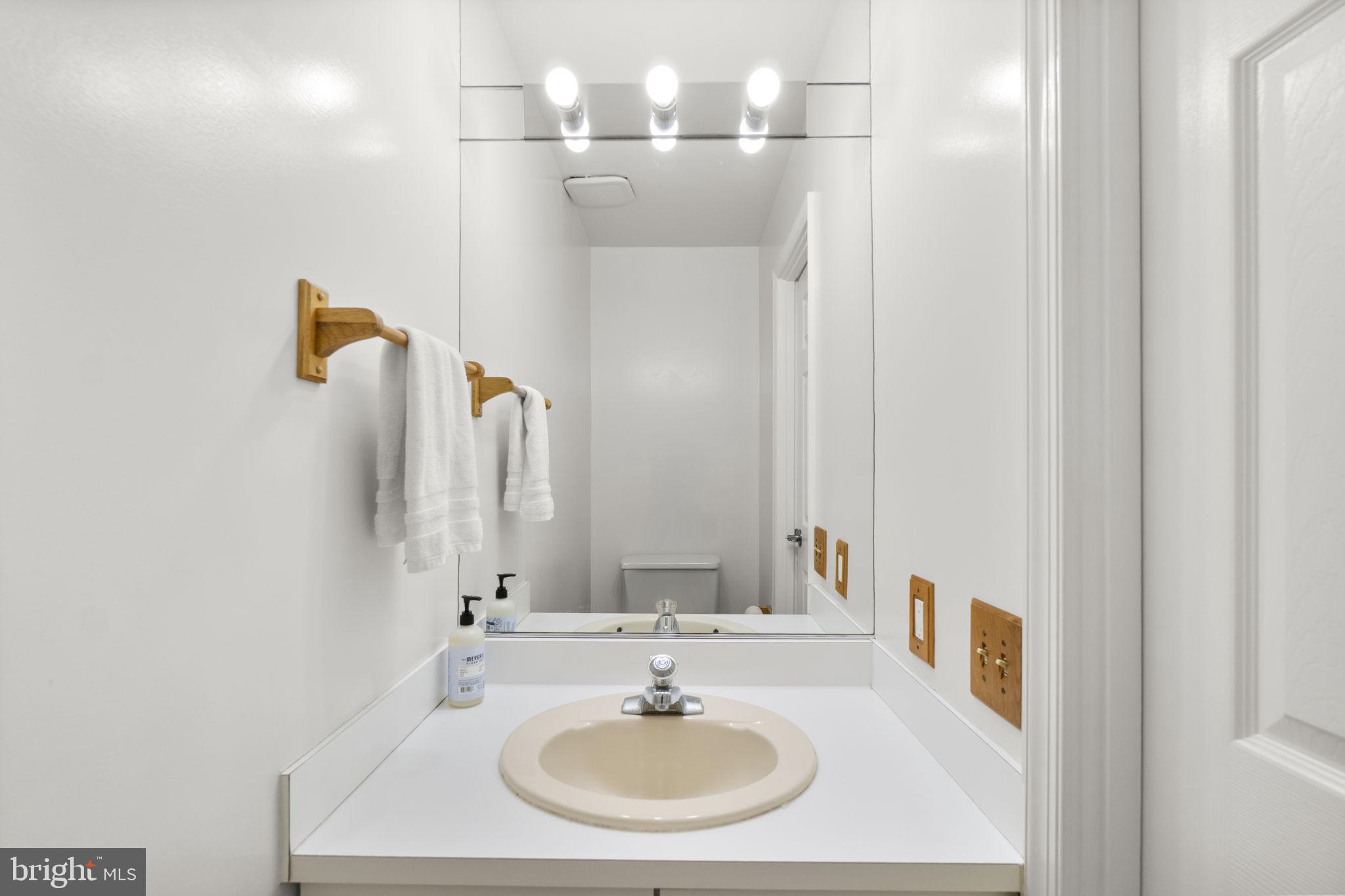 DORSET HILLS - Residential