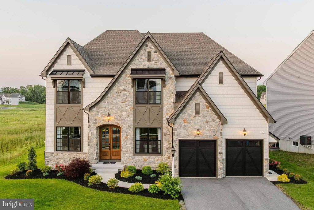 Photo of 610 E Tolna Road #DEVONSHIRE, SHREWSBURY, PA 17361 (MLS # PAYK2075994)