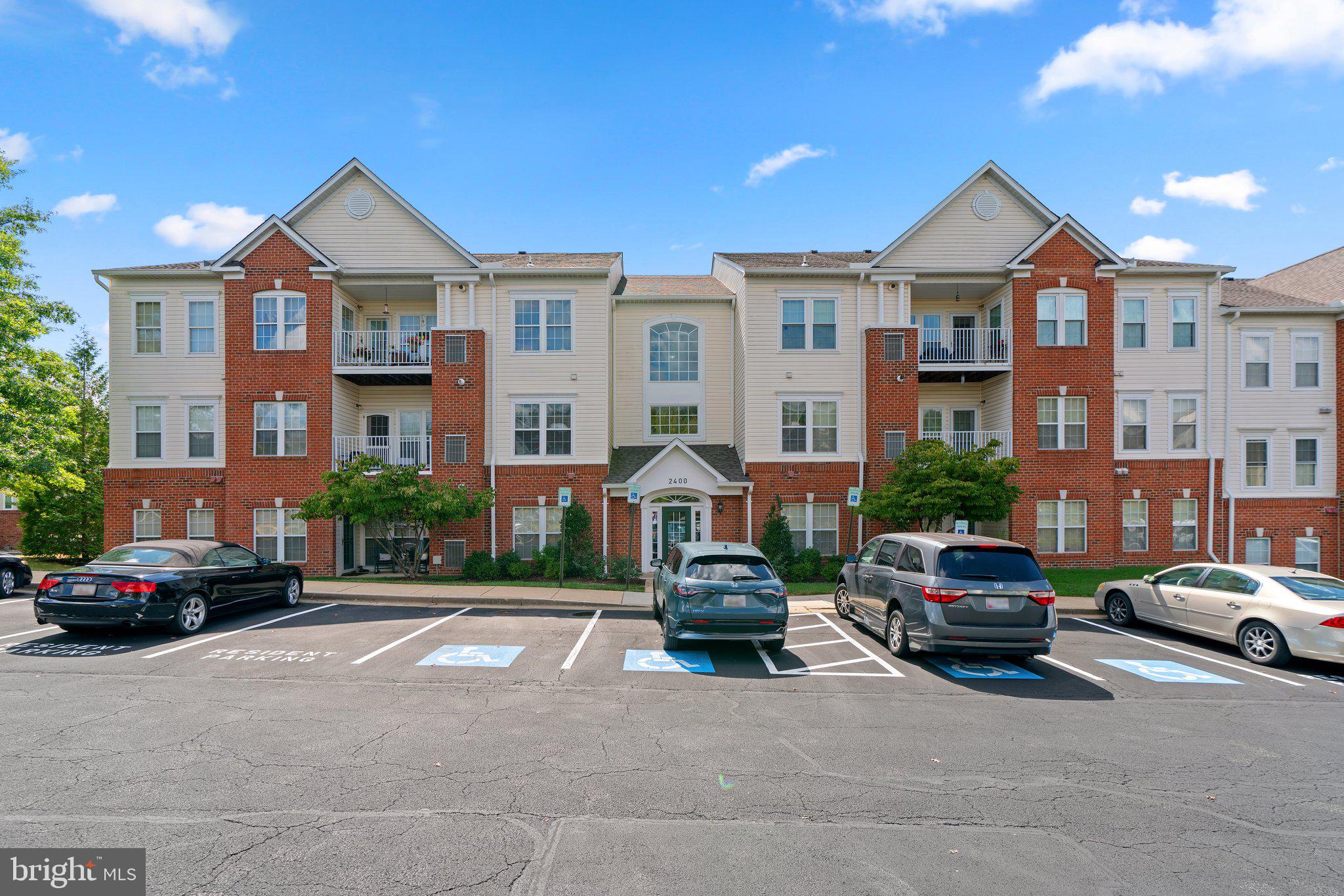 PINEY ORCHARD - Residential