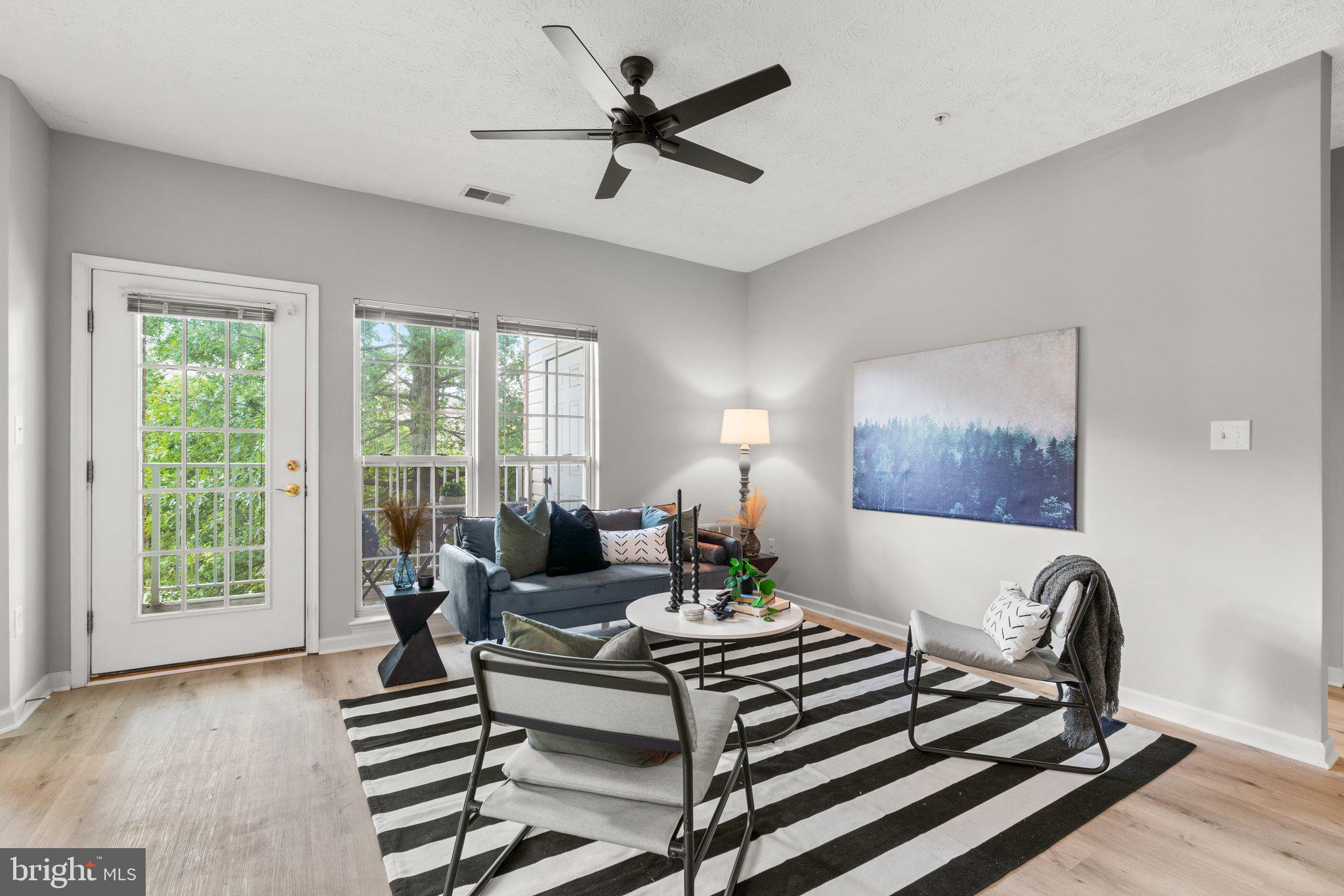 PINEY ORCHARD - Residential