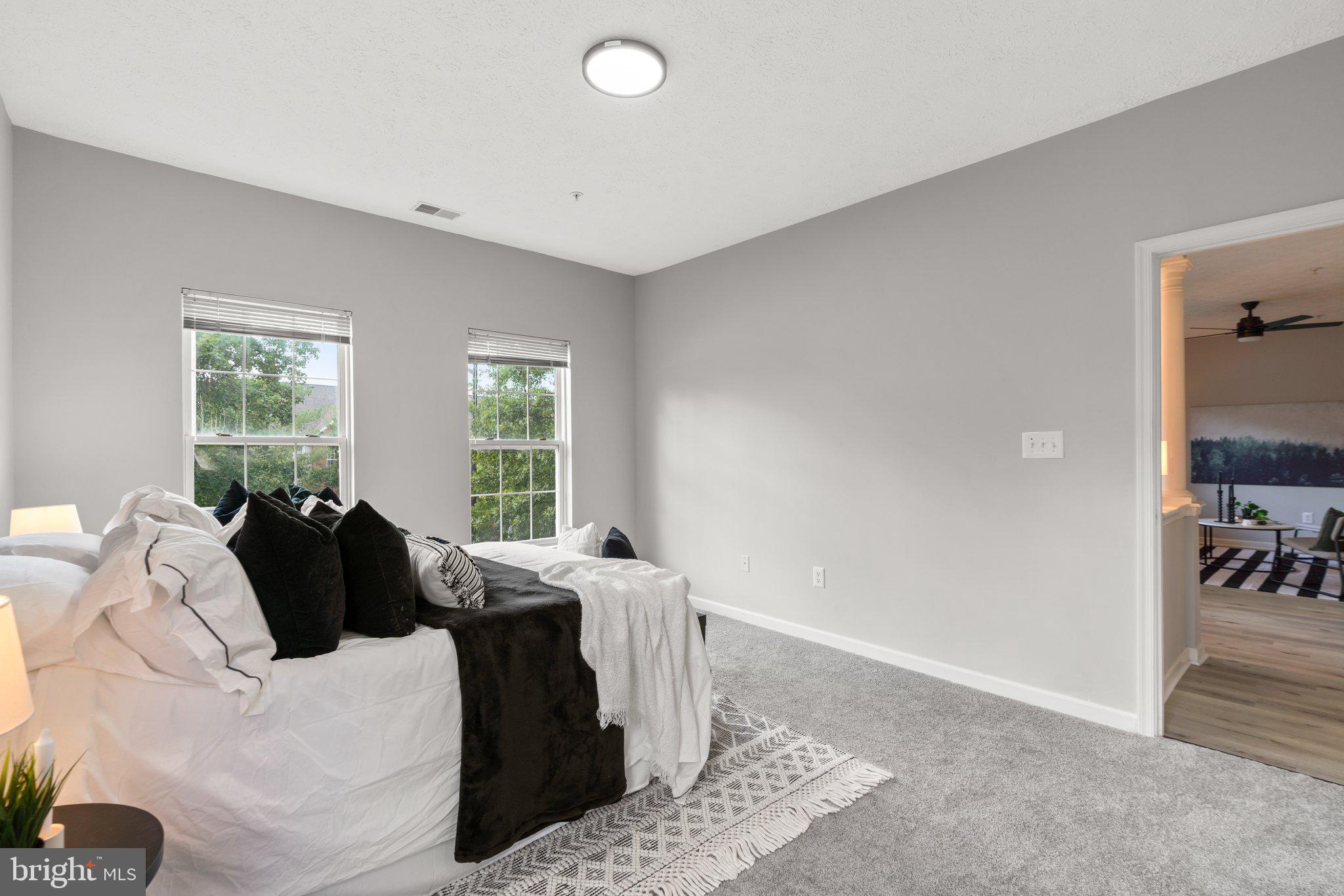 PINEY ORCHARD - Residential