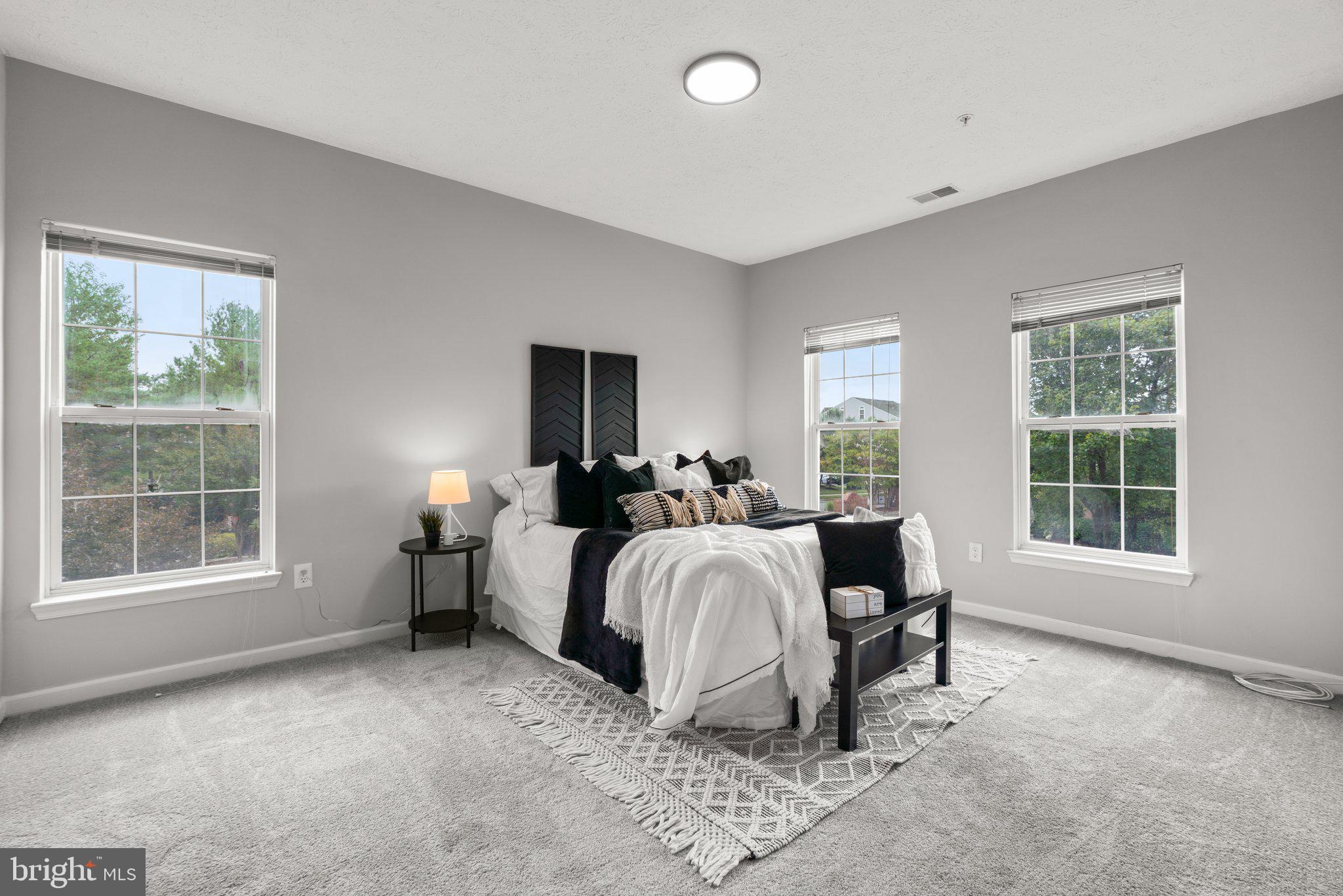 PINEY ORCHARD - Residential