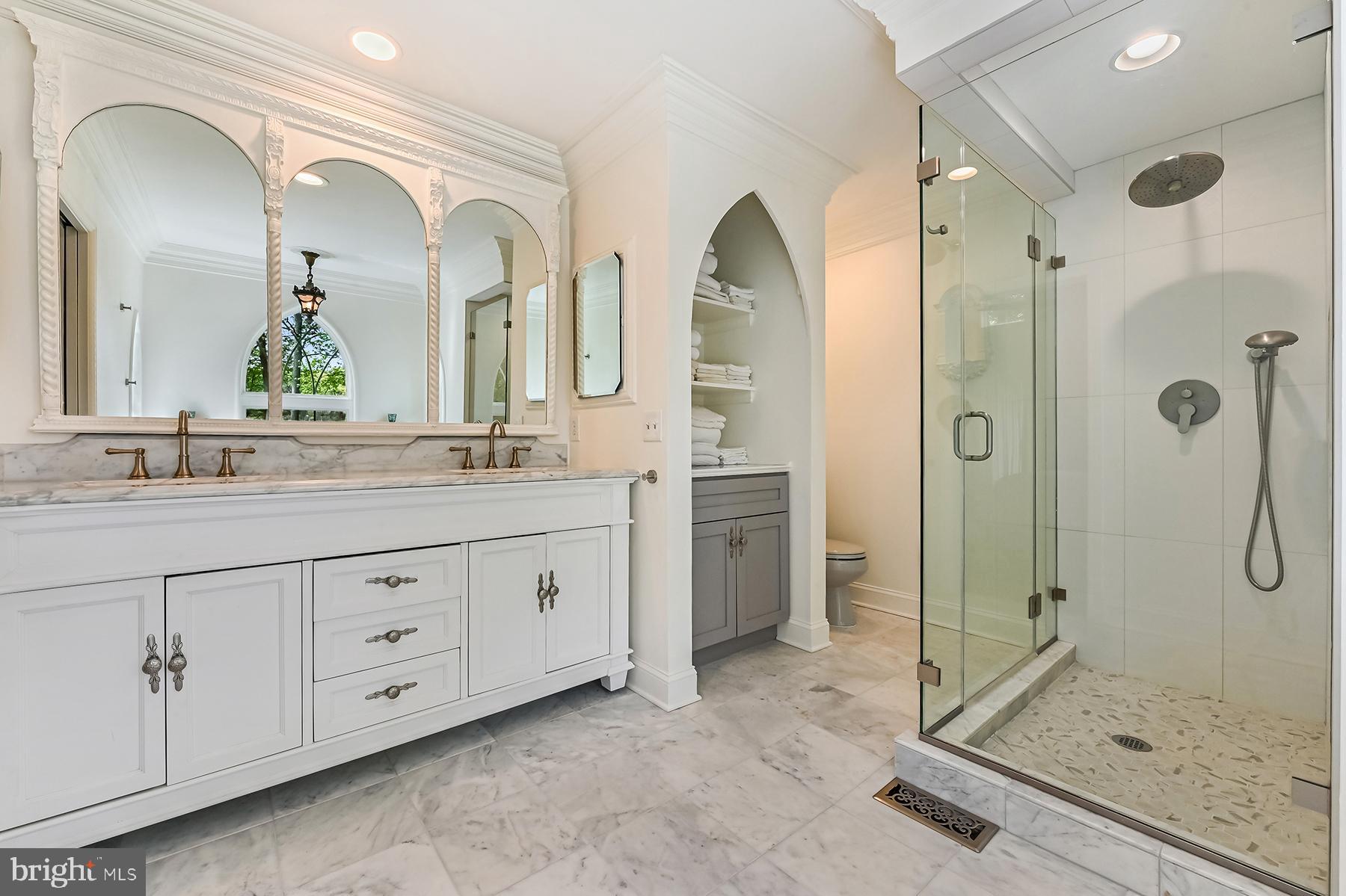 SOUTH CREEK VIEW - Residential