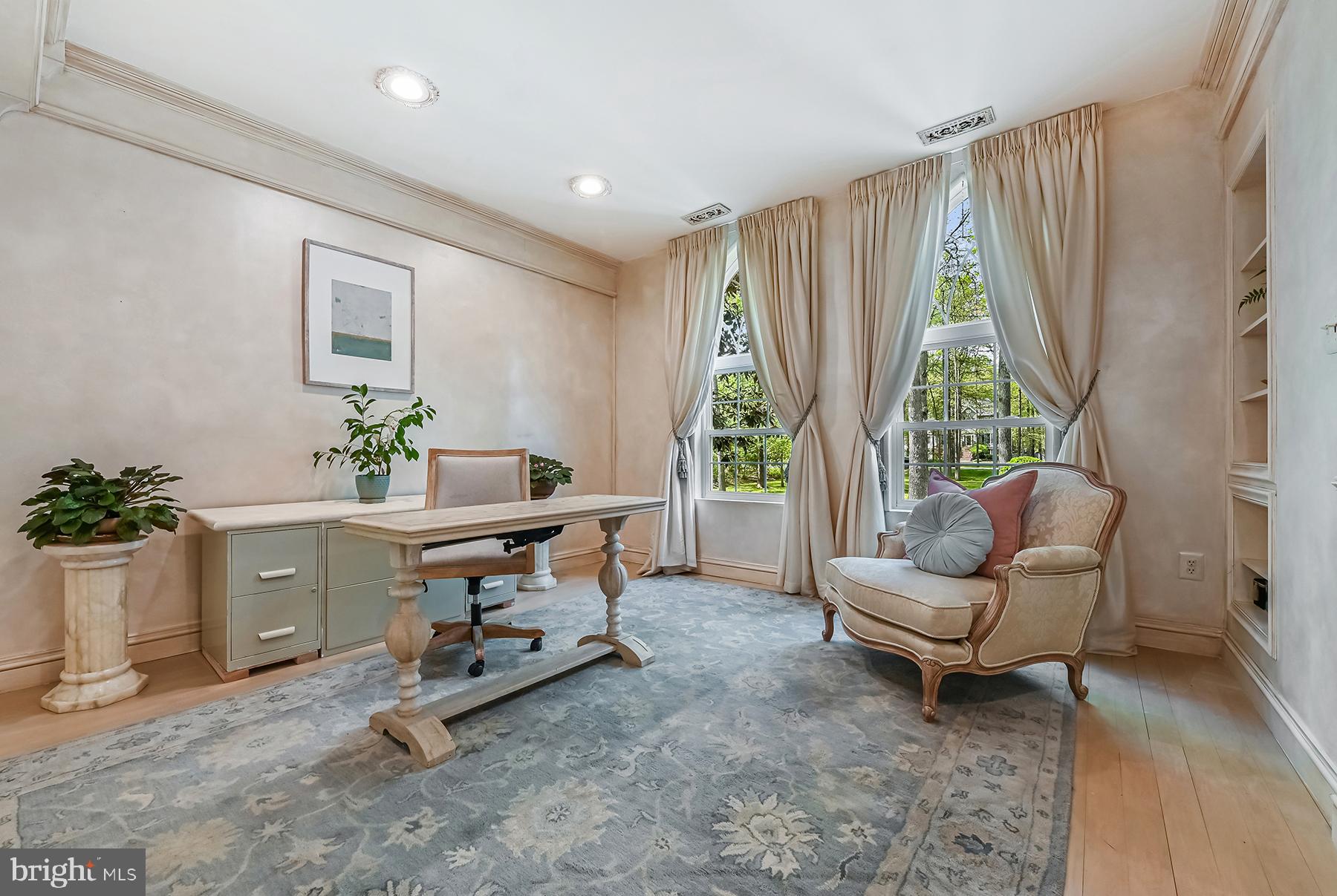 SOUTH CREEK VIEW - Residential