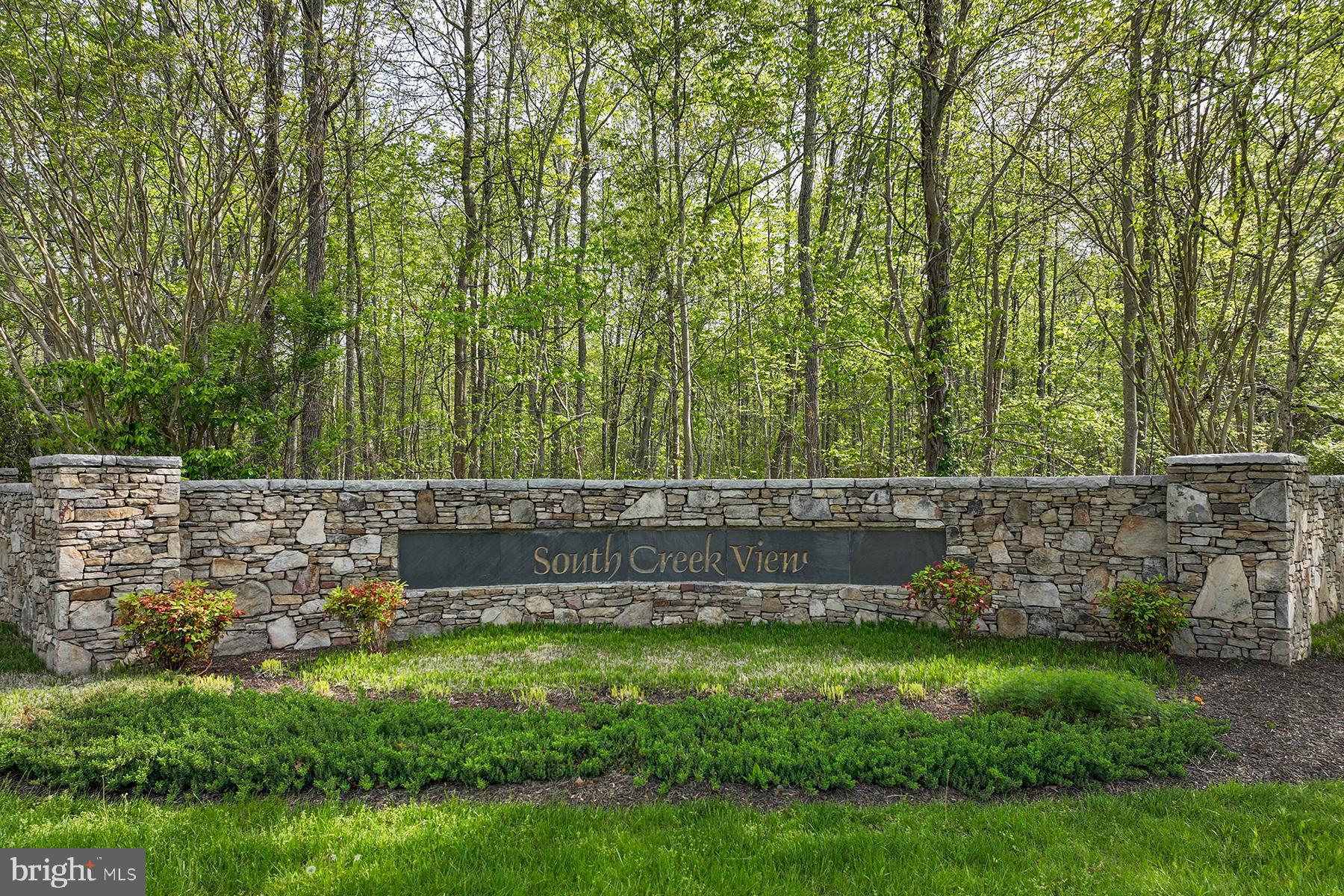 SOUTH CREEK VIEW - Residential