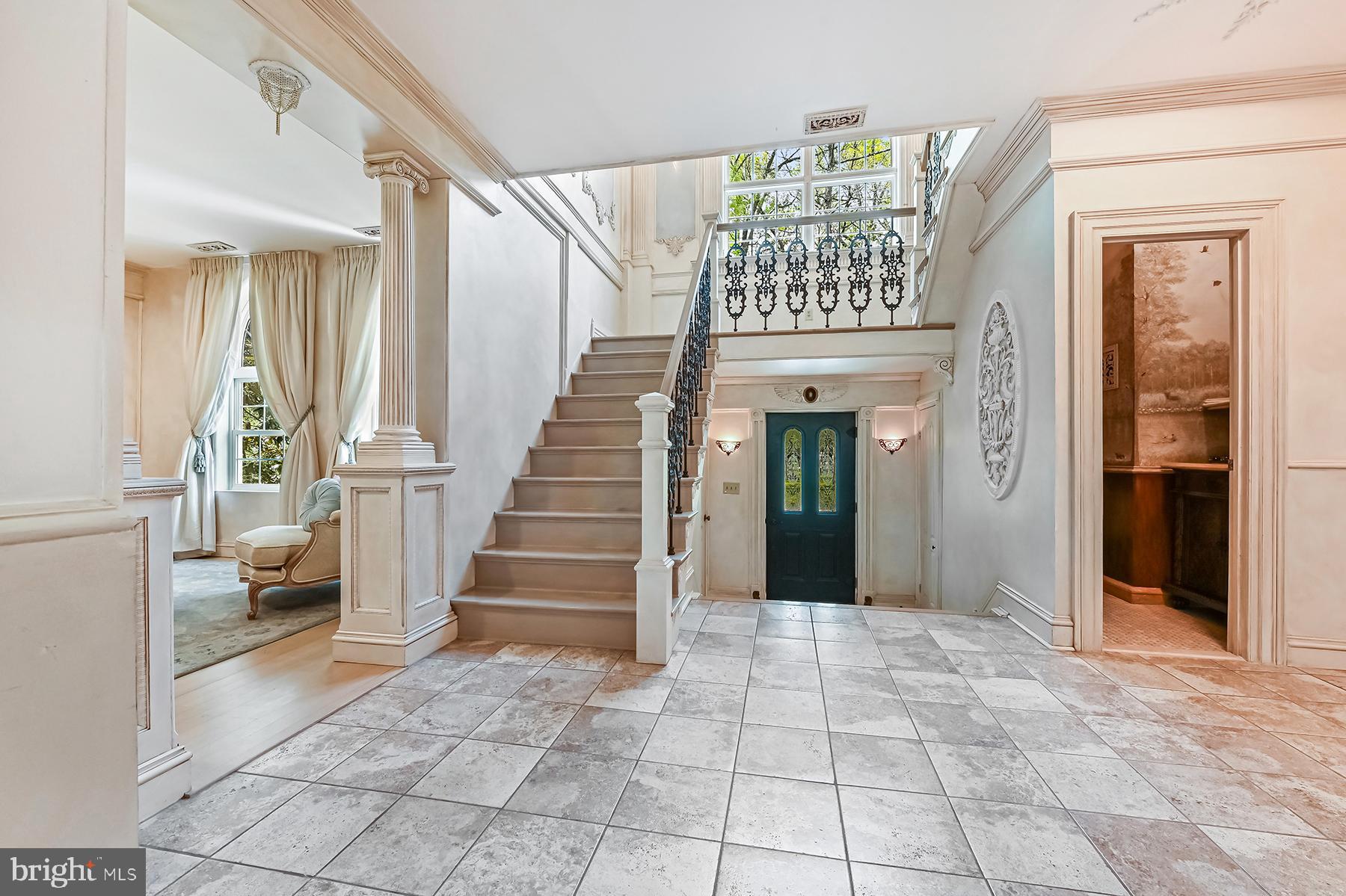 SOUTH CREEK VIEW - Residential