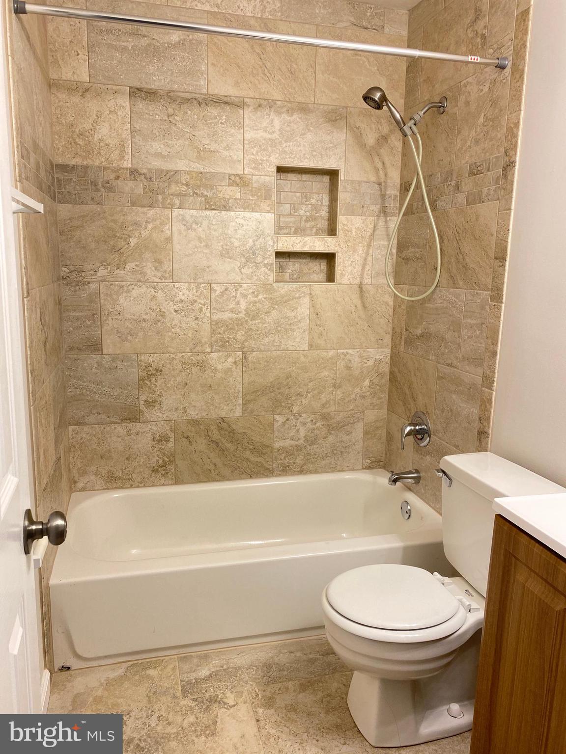 DALE CITY - Residential